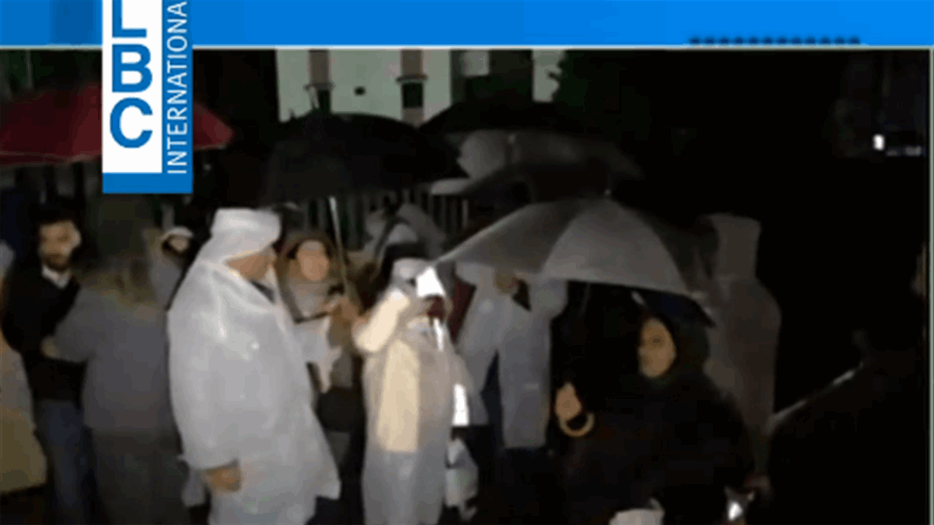 وقفة احتجاجية امام مصرف لبنان في صيدا