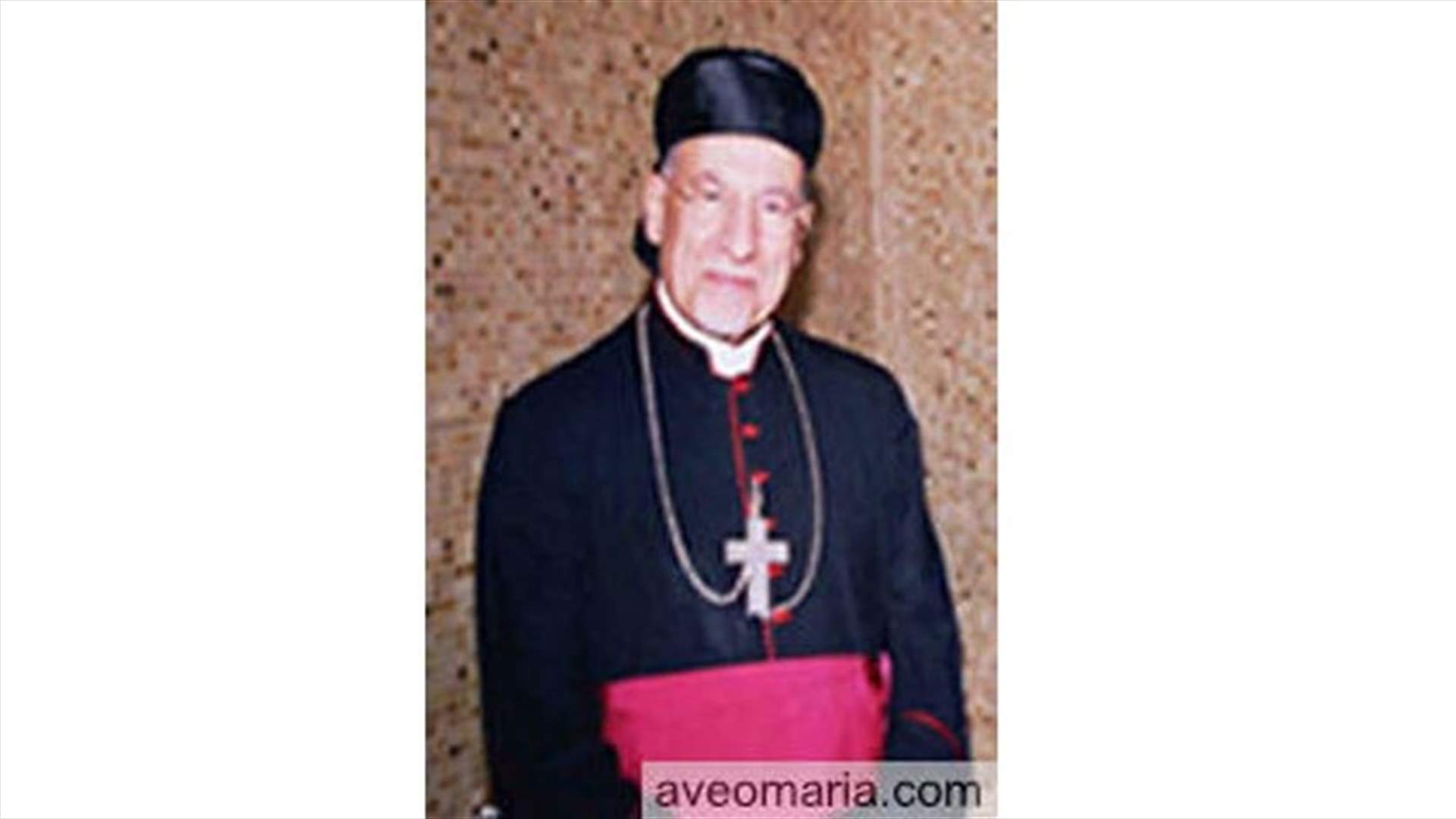 الموت يغيب المطران شكرالله حرب