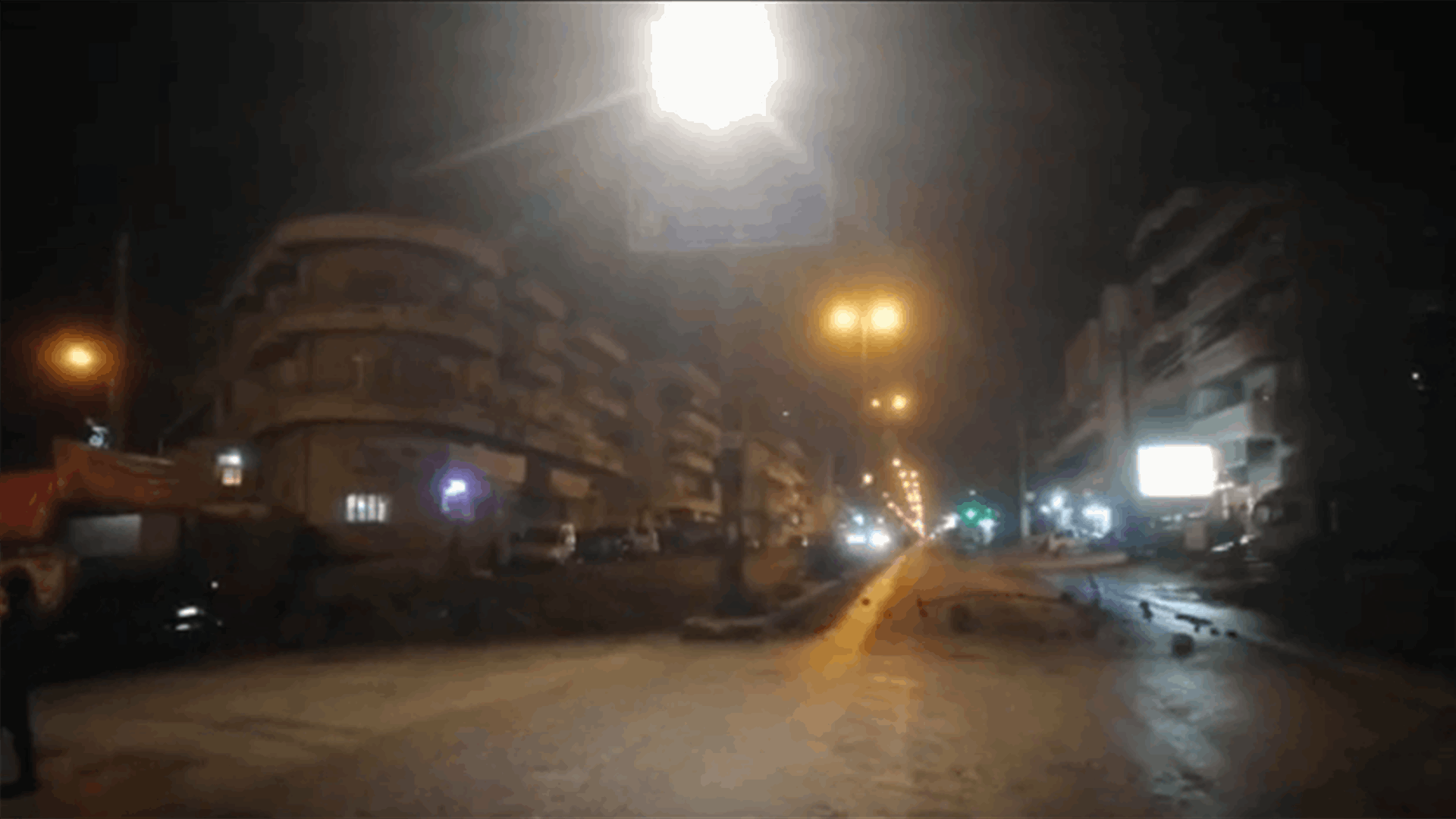قطع طرقات في البقاع (فيديو)