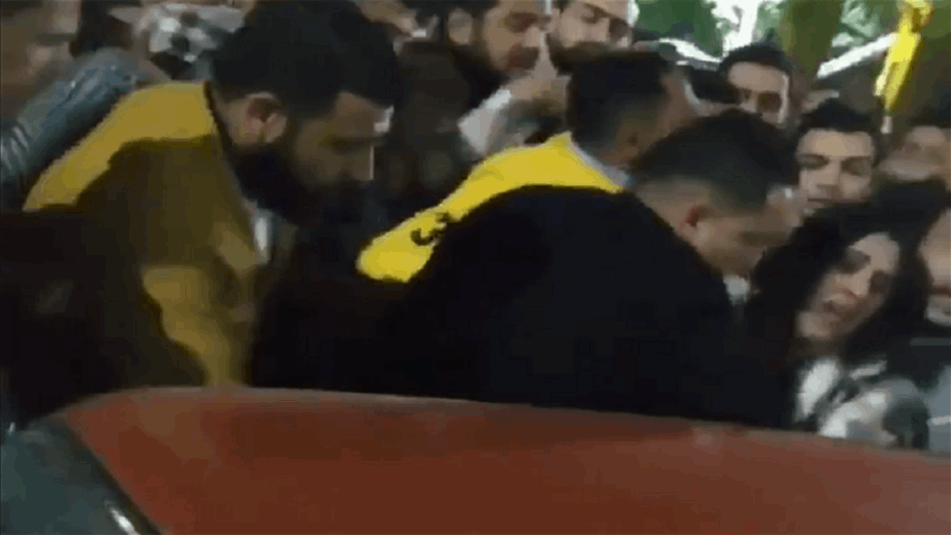تحرش جماعي بفتاة خلال احتفالات رأس السنة في مصر... والأمن يتحرك (فيديو)