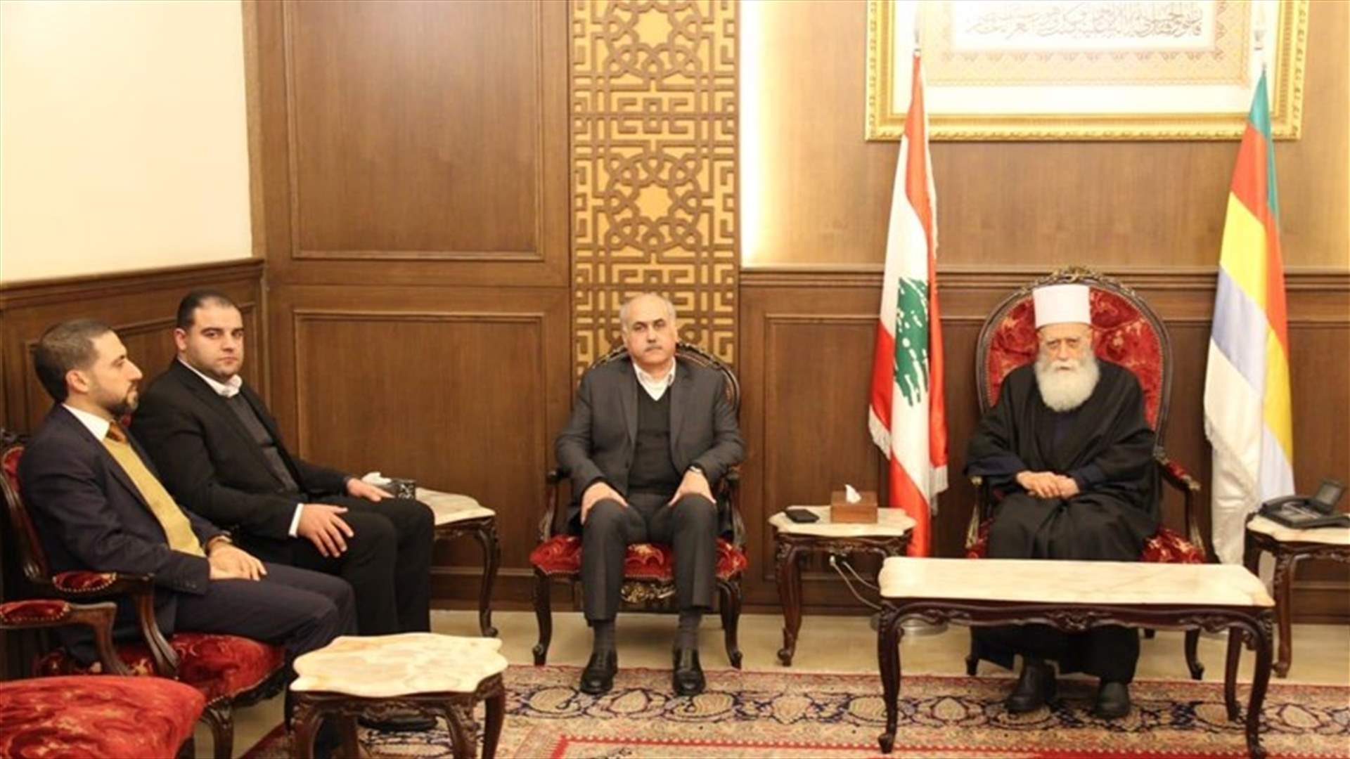 شيخ العقل اتصل برئيس الجمهورية والراعي واليازجي وقيادة الجيش متمنيًا أن يشكل العام الجديد مدخلا للاستقرار