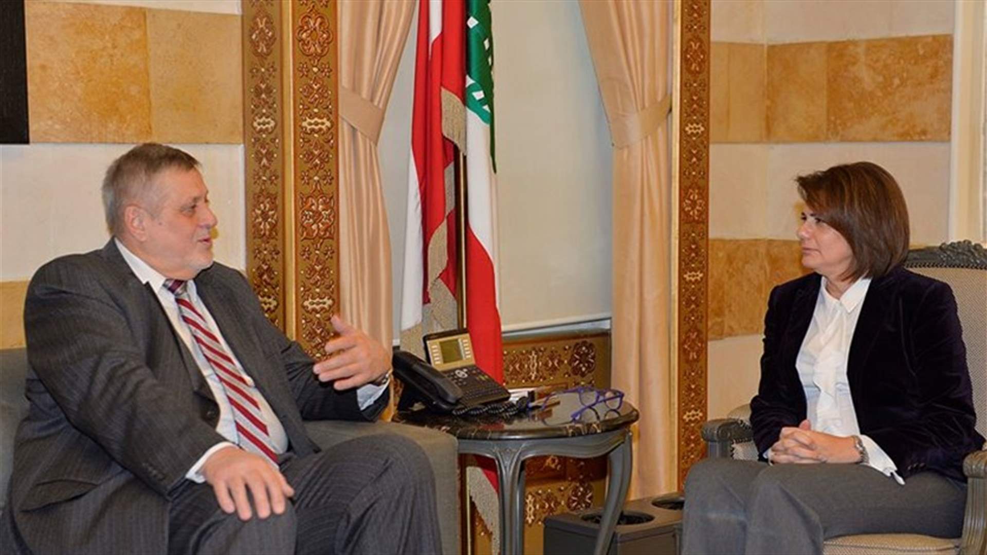 الحسن ناقشت التطورات السياسية مع كوبيش