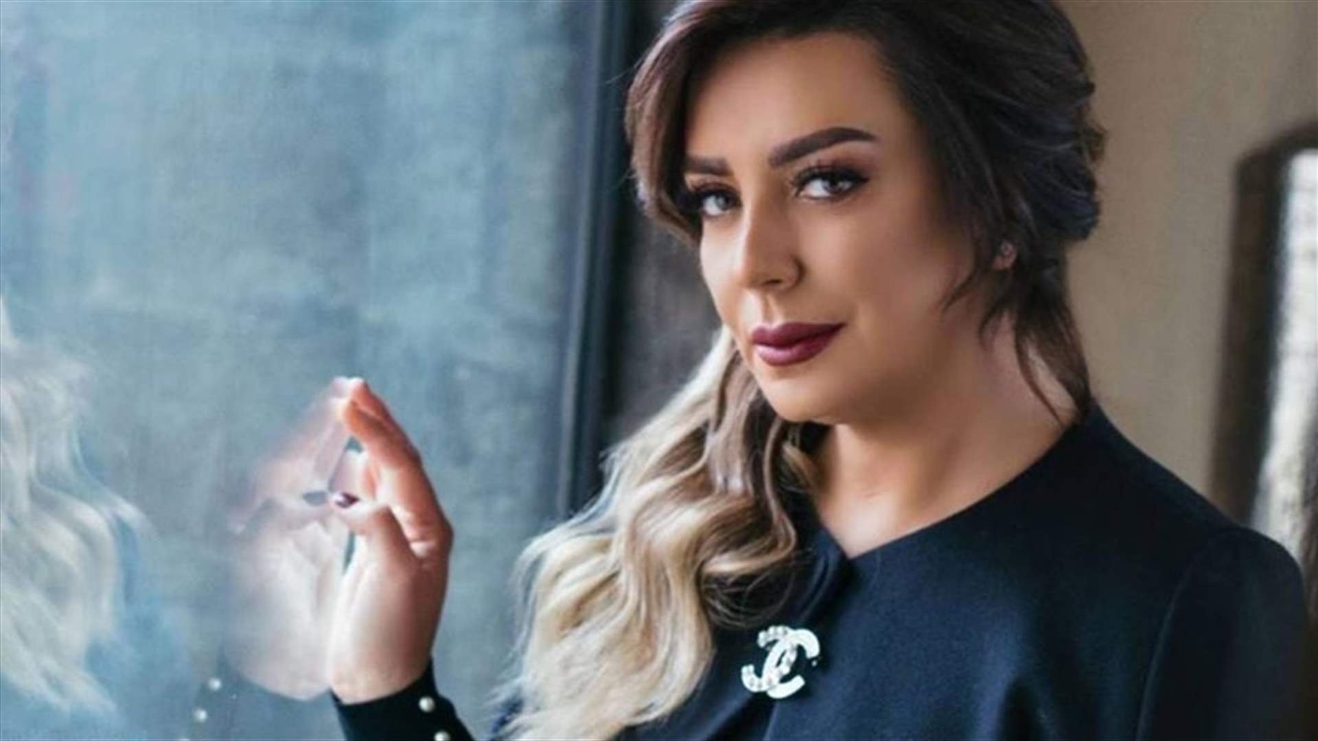 شكران مرتجى تتألق بفستان من توقيع مصمم سوري