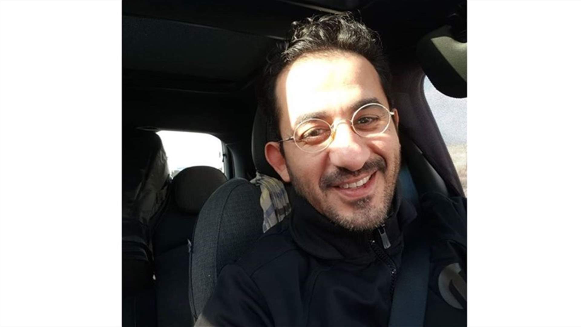 شعره أبيض ووجهه متجعّد... صورة لأحمد حلمي تحدث ضجّة على انستغرام!