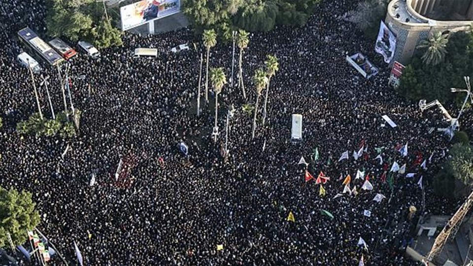 مراسم تكريم حاشدة لسليماني ورفاقه في طهران (فيديوهات)