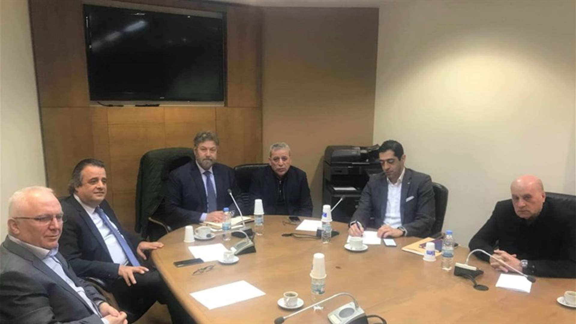 افرام بعد لجنة الاقتصاد: قاربنا الوضع النقدي بموازاة الاقتصادي وسبل المعالجة