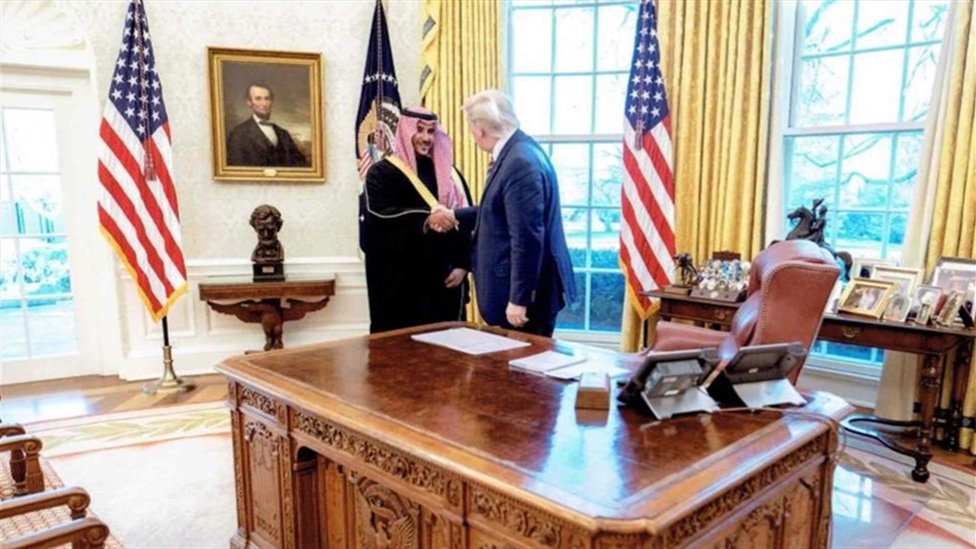 ترامب: ناقشت أسعار النفط واستقرار الشرق الأوسط مع نائب وزير الدفاع السعودي