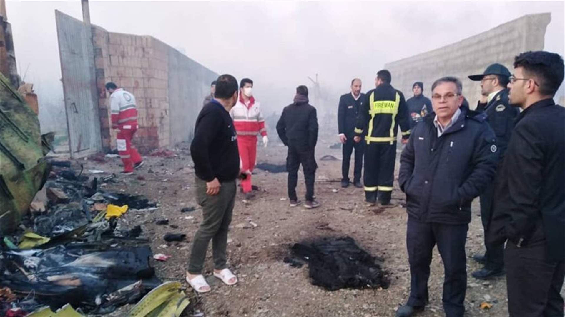 تحطم طائرة ركاب أوكرانية في إيران... ومقتل جميع من كانوا على متنها (صور وفيديو)