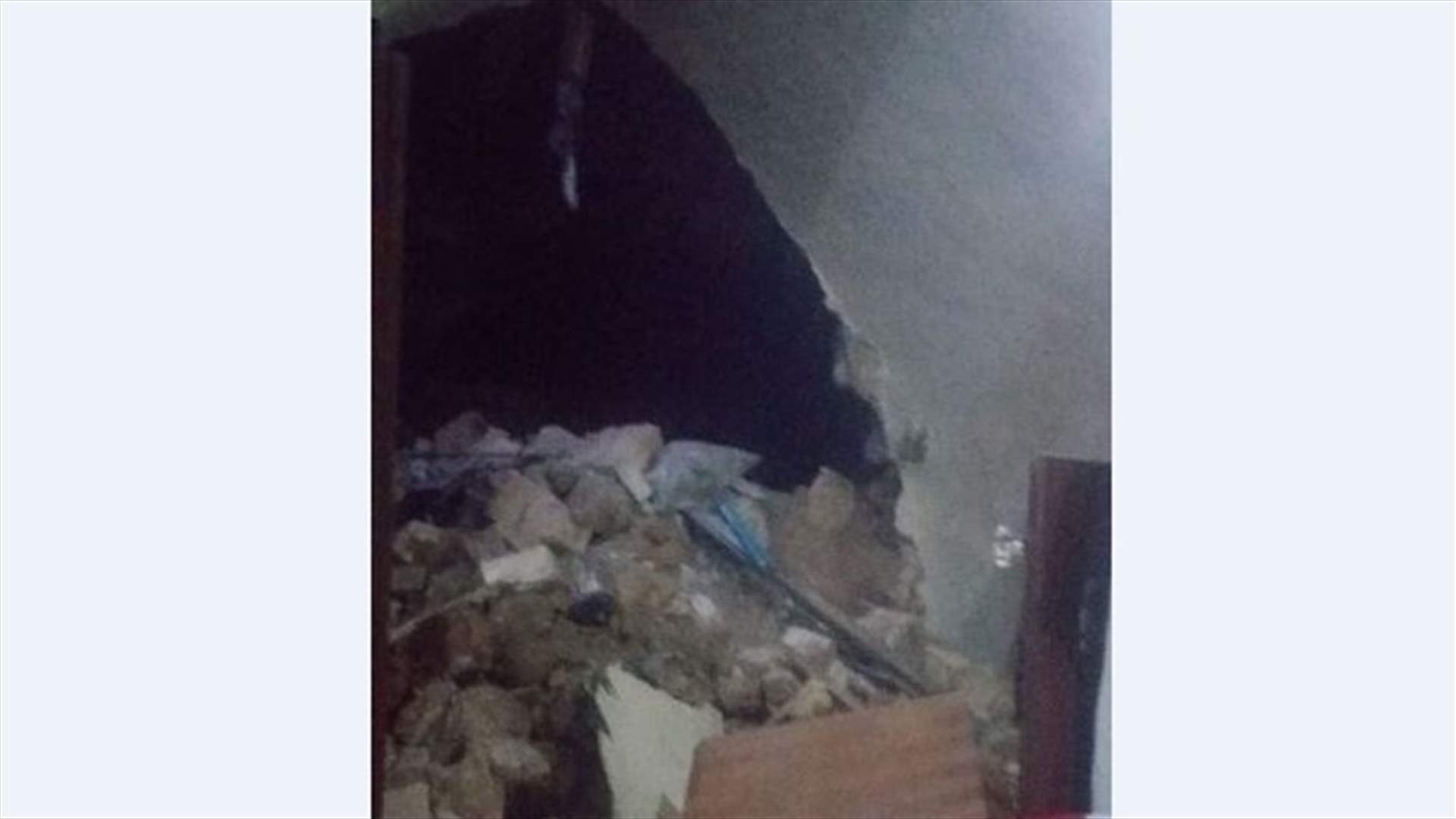 انهيار منزل بشكل كامل في منطقة المهاترة بطرابلس (صورة)