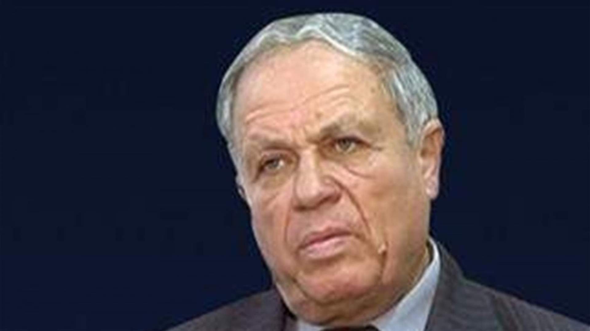 البراكس: لتعديل جدول تركيب الاسعار وفق الدولار وتسليم المحروقات بالليرة
