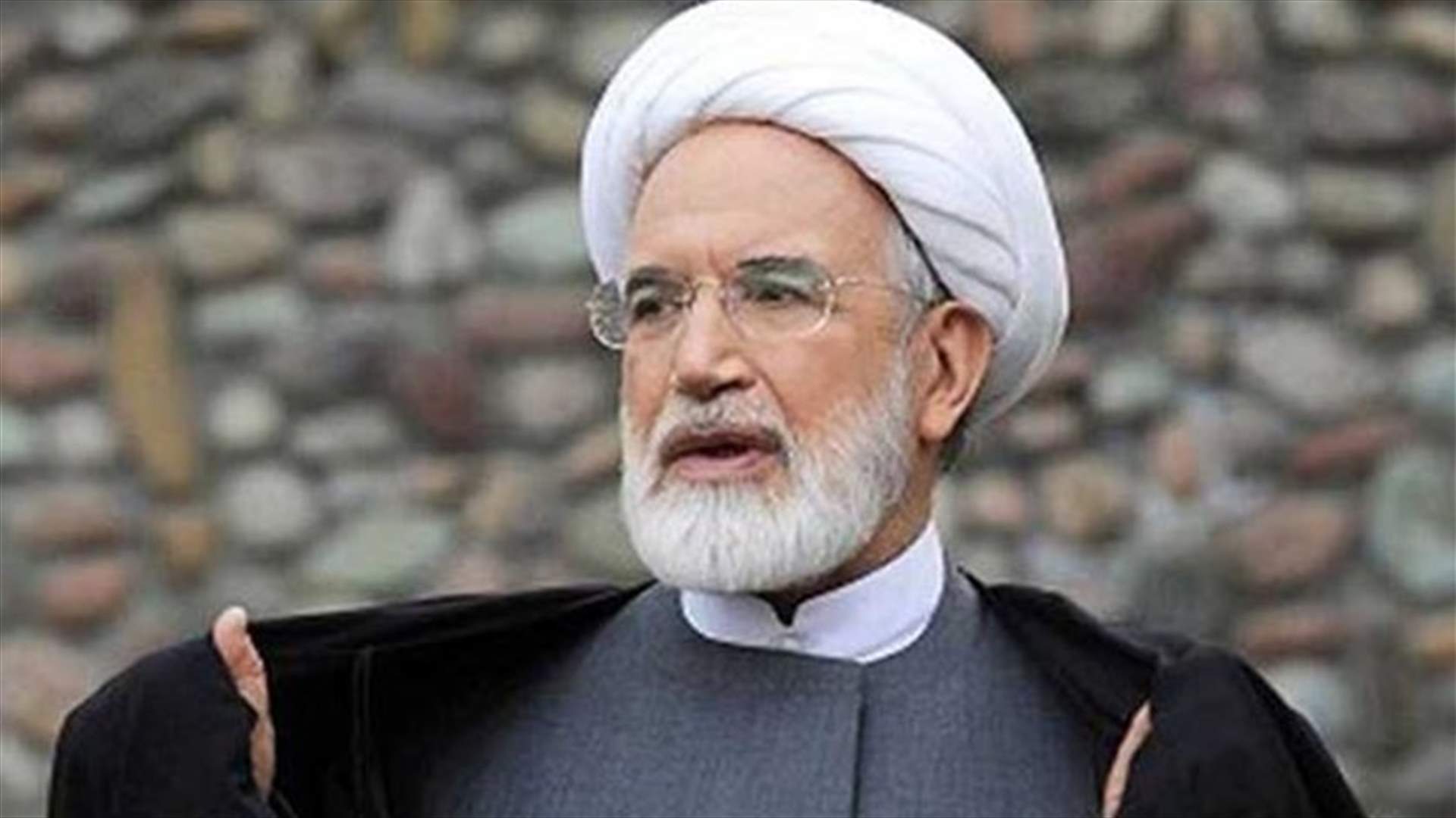 الزعيم الإيراني المعارض مهدي كروبي يطالب خامنئي بالتنحي