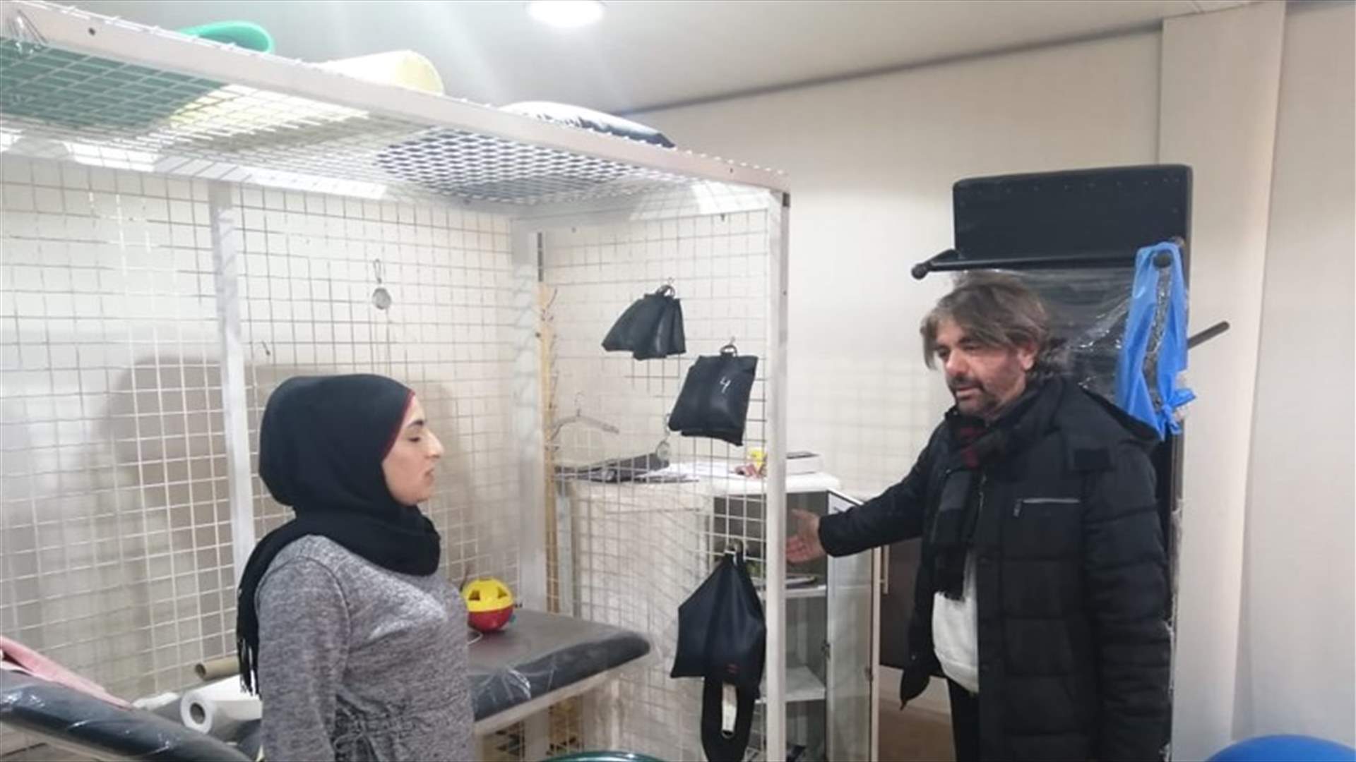 سرقة محتويات في جمعية حرمون في زحلة
