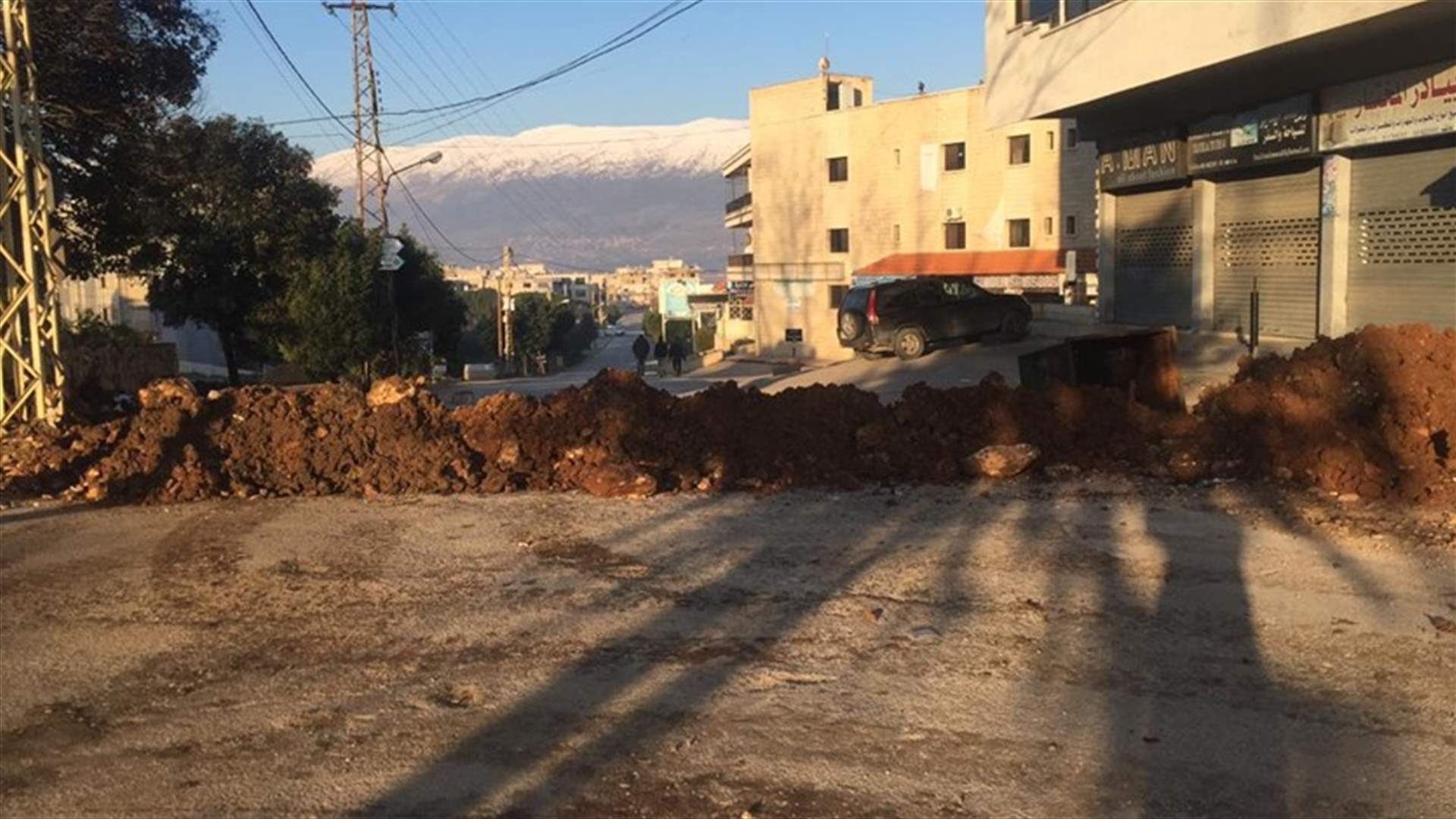 التحركات تعود الى الشارع... اليكم الطرقات المقطوعة اليوم