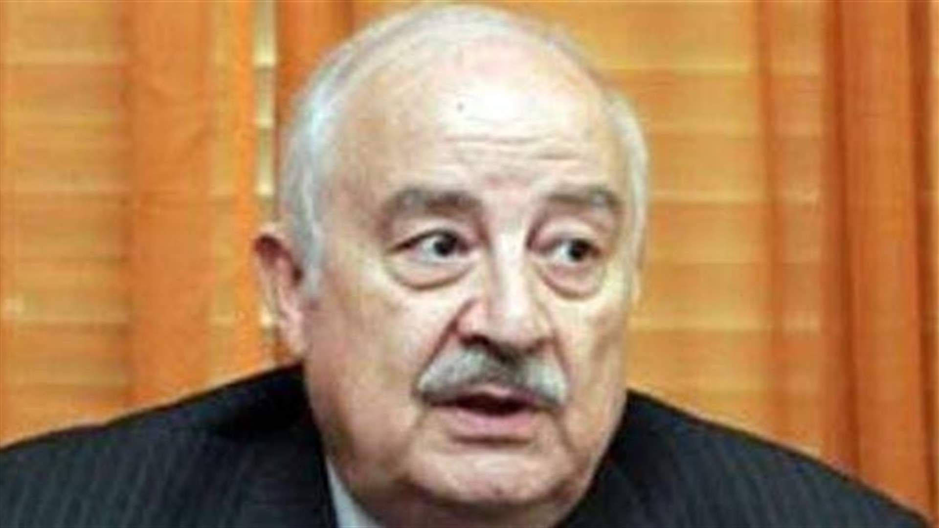 ألبير منصور لـ "الأنباء الكويتية": هناك مجموعات مندسة لتخريب الحراك