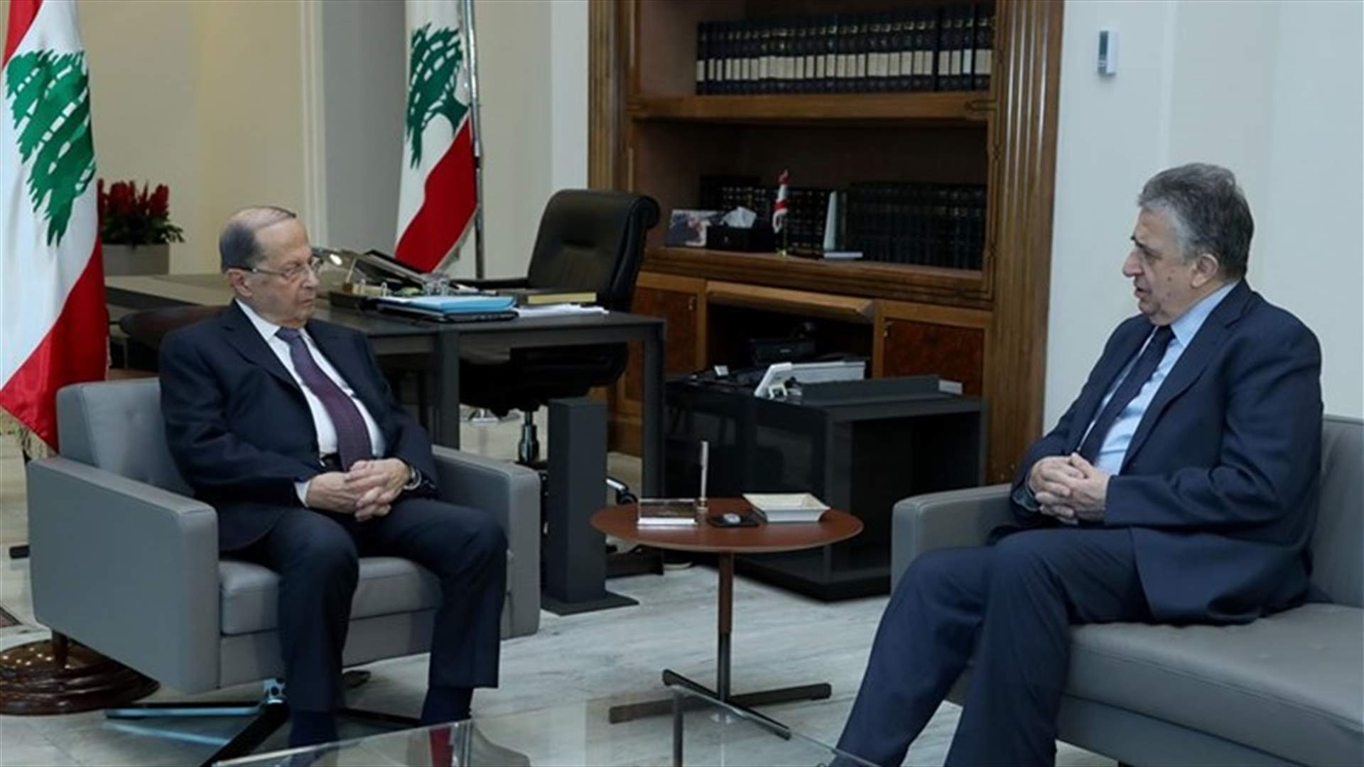 رئيس الجمهورية عرض مع ناجي البستاني التطورات