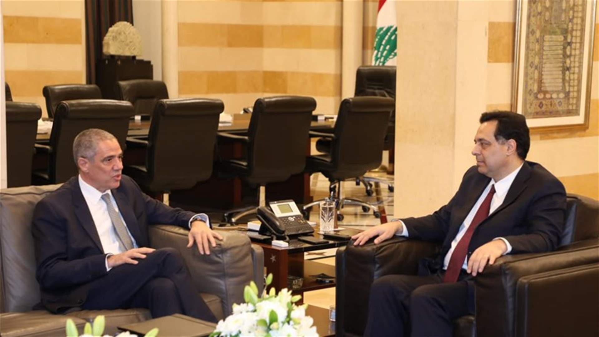 حكومة دياب ستعزّز التوجّه الى "النأي بالنفس" فعلاً لا قولاً... (الجمهورية)