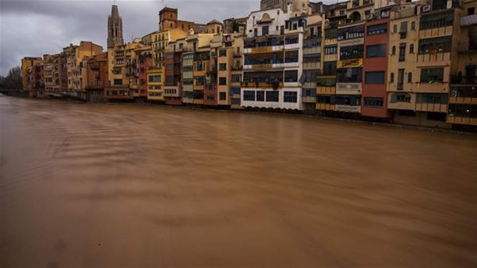 ارتفاع حصيلة ضحايا العاصفة غلوريا في إسبانيا إلى 11 قتيلا