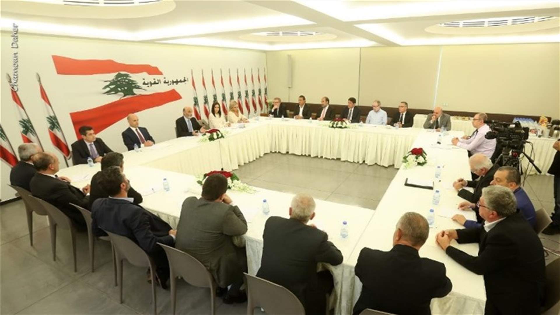 تكتل الجمهورية القوية يعلن عدم حضور جلسة اليوم...