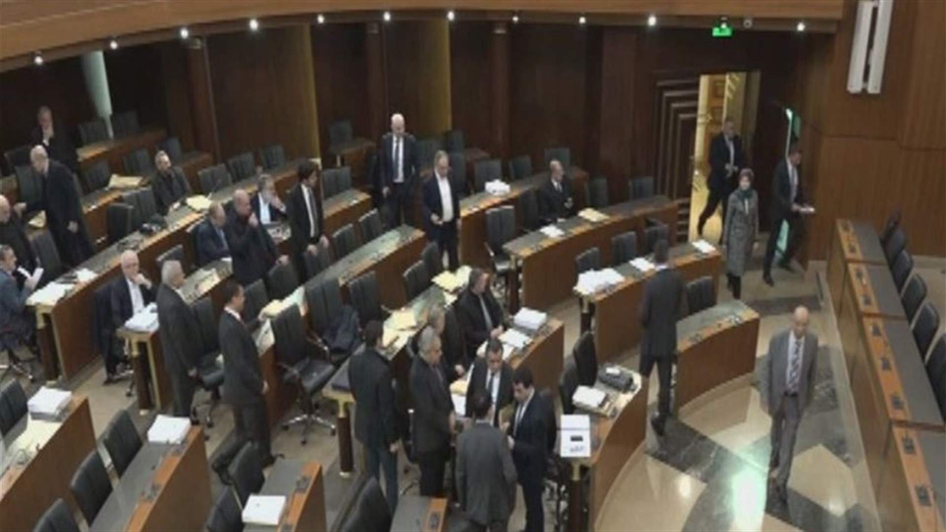 التصويت على موازنة 2020... ما هي البنود التي أيدها النواب وما سبب قطع البث المباشر؟