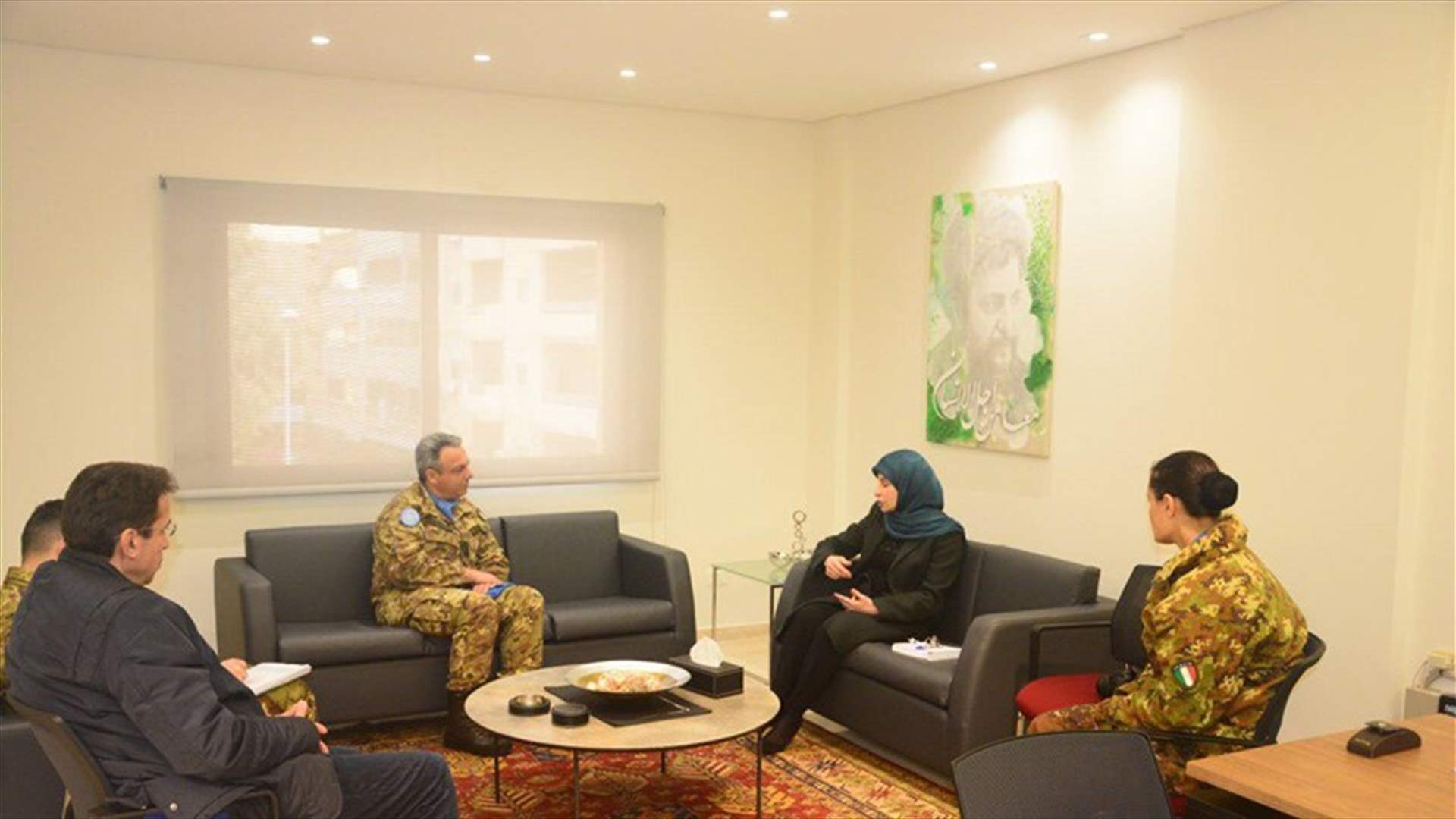 عز الدين استقبلت قائد القطاع الغربي لقوات اليونيفيل