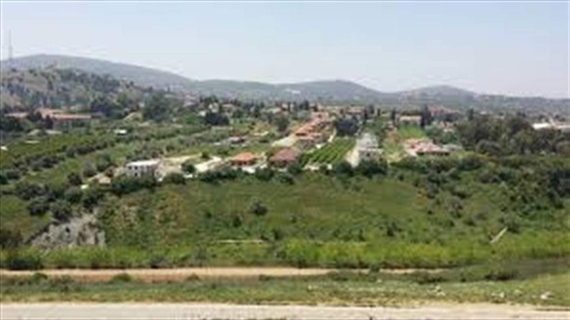 قنابل مضيئة إسرائيلية فوق موقع الرادار شرقي شبعا