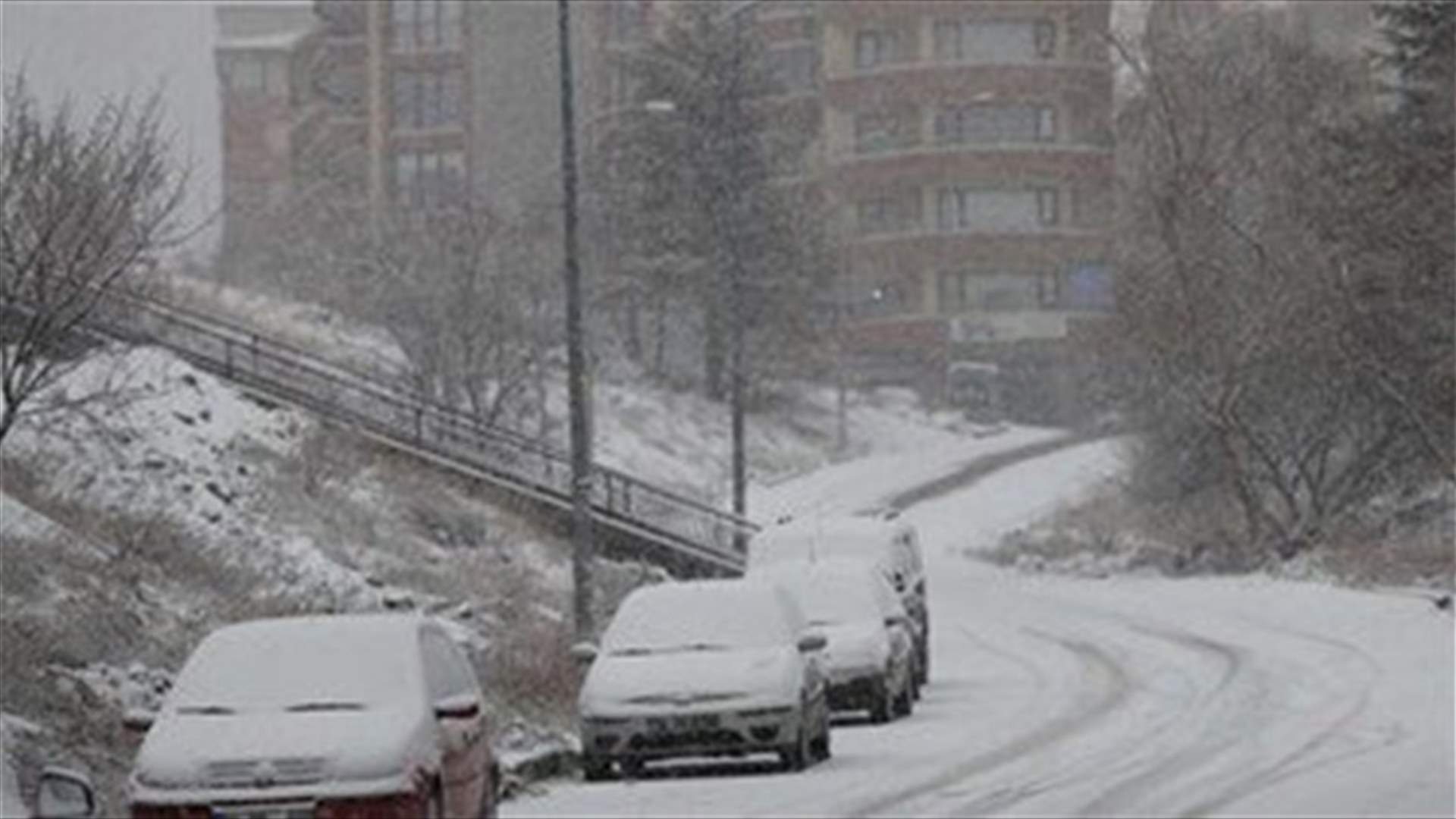 Twenty-one dead, others trapped after avalanche in eastern Turkey