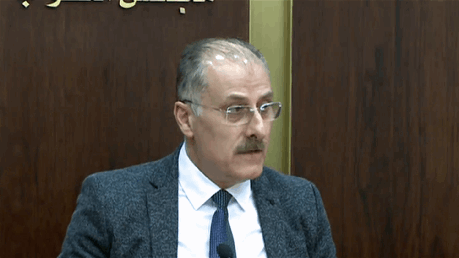عبد الله قدم اقتراحا معجلا مكررا لإلغاء قانون يخرج عاملي البلديات من الضمان