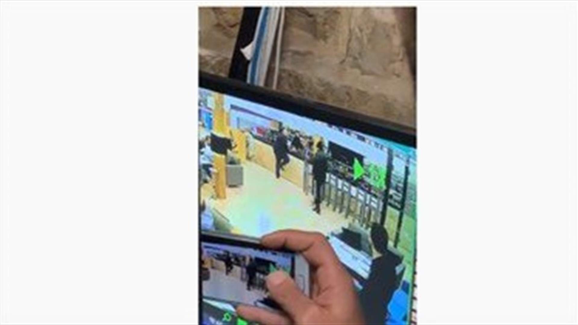 Two armed men storm into a restaurant in Antelias, shoot a citizen in the leg-[VIDEO]