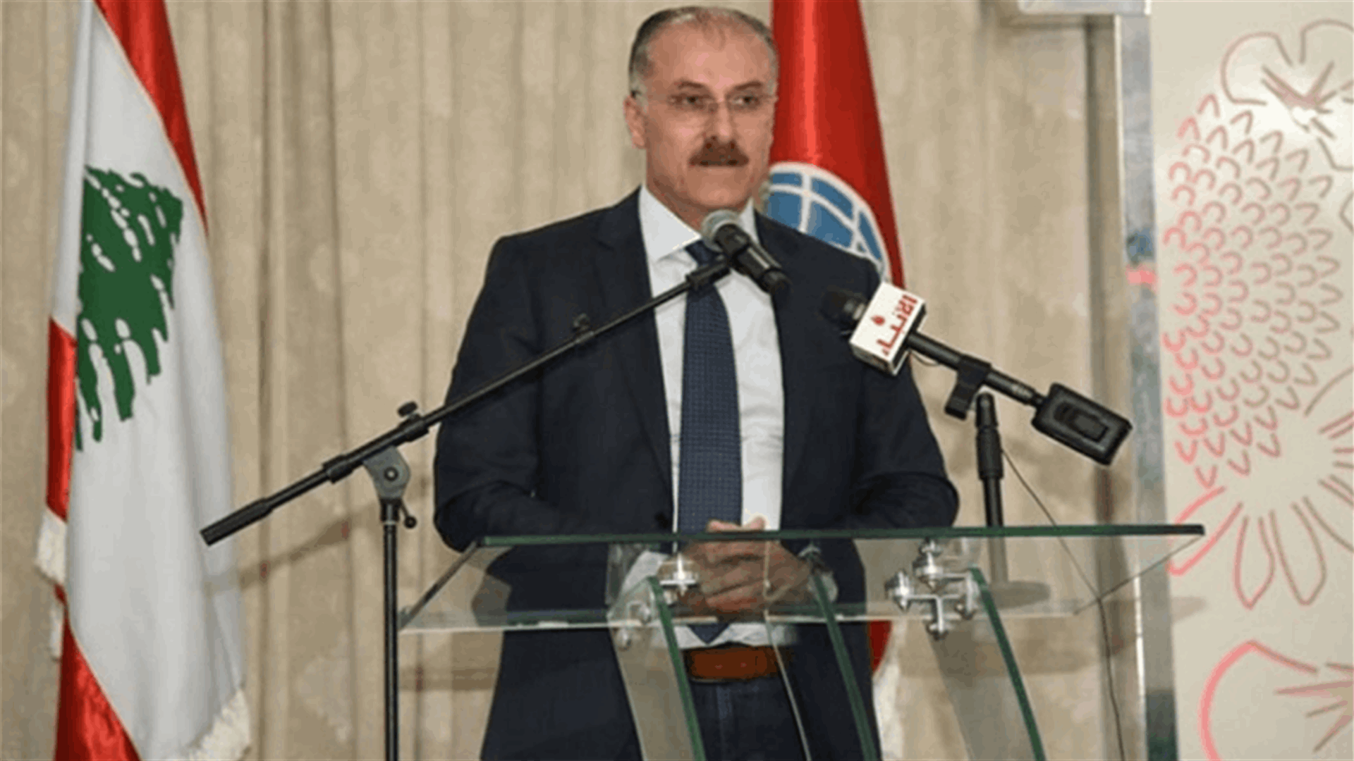عبدالله: اول خطوة إصلاحية للحكومة يجب أن تكون وقف عقد البواخر التركية فورا