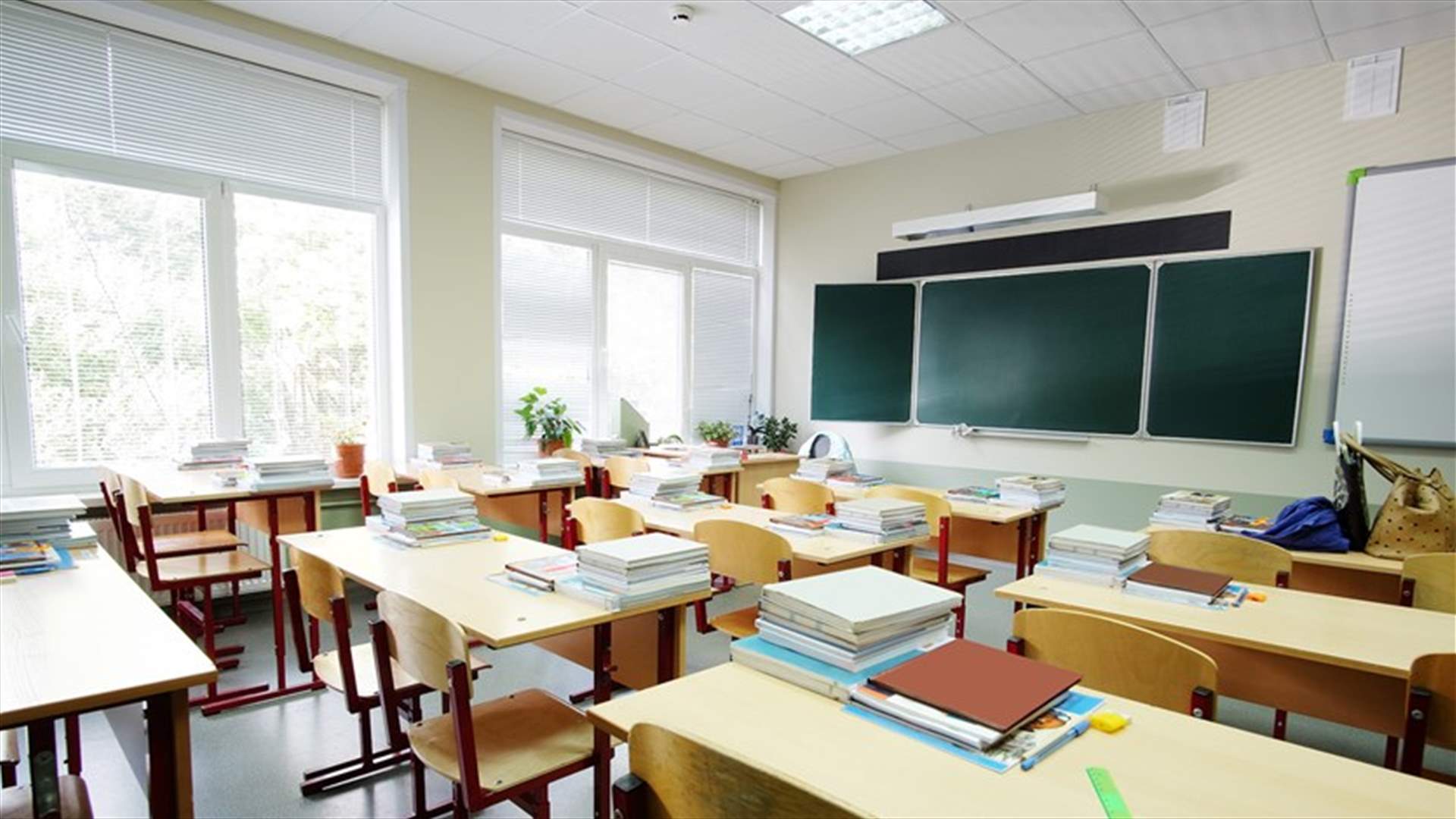 ما صحة اقفال المدارس الكاثوليكية يوم غد؟