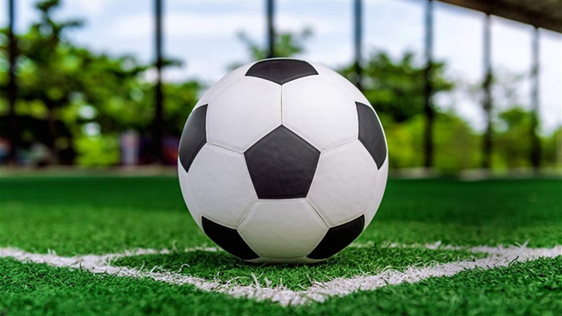 مصري عمره 75 عاماً يأمل دخول موسوعة غينيس كأكبر لاعب كرة في العالم!