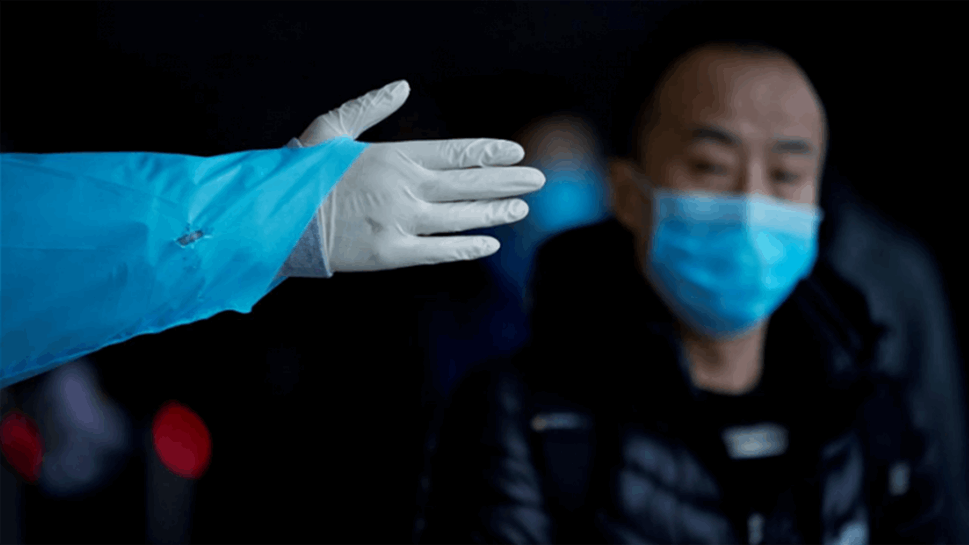 Japan confirms its first coronavirus death - Health Minister