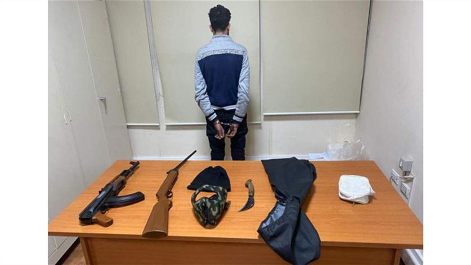 نفذّ عملية سلب بقوة السلاح في شحيم... وقوى الأمن تلقي القبض عليه بأقل من 24 ساعة