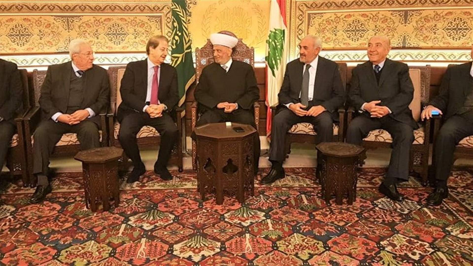 دريان التقى رابطة النواب السابقين