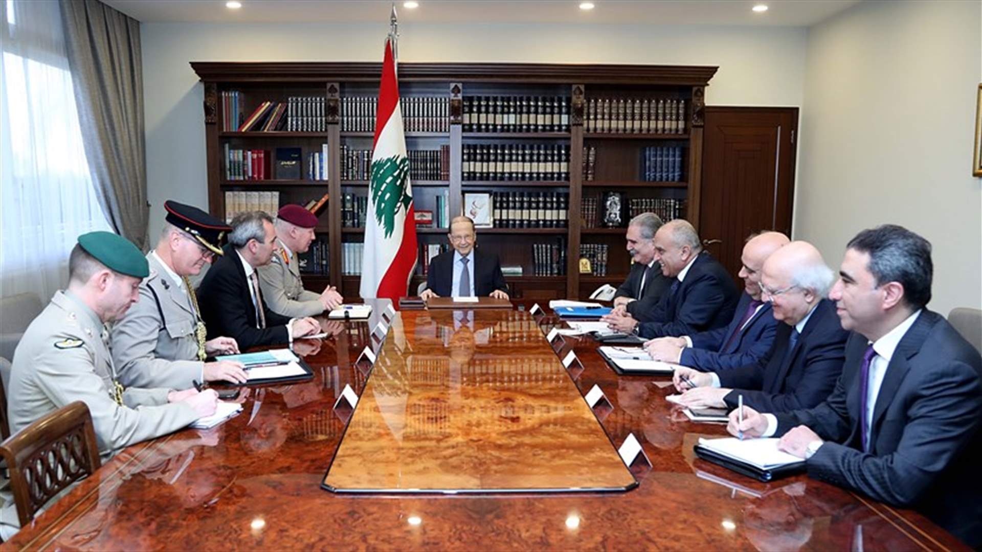 الرئيس عون : الازمة الاقتصادية والمالية في لبنان موضع معالجة