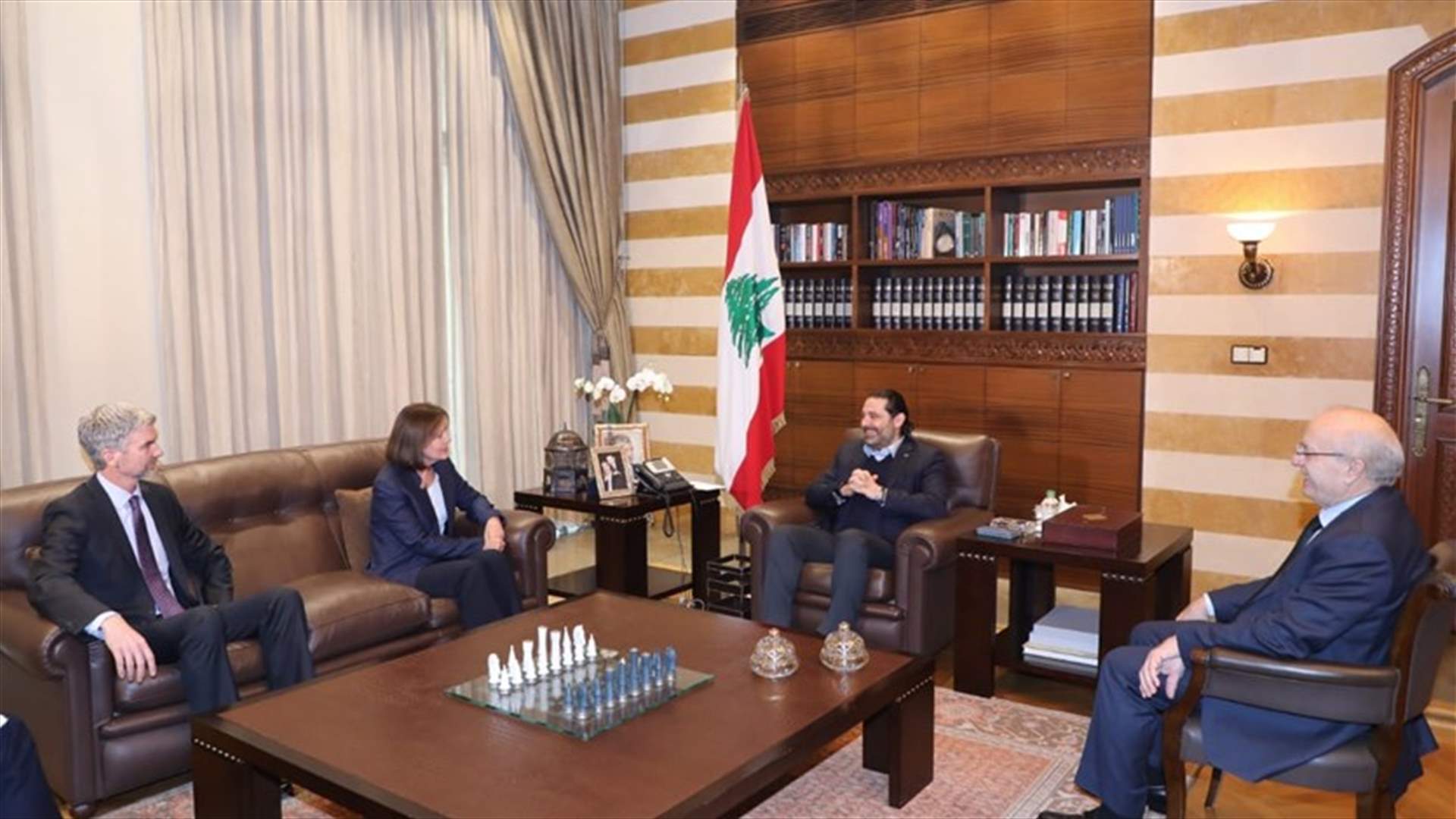 الحريري التقى السفيرة الاميركية
