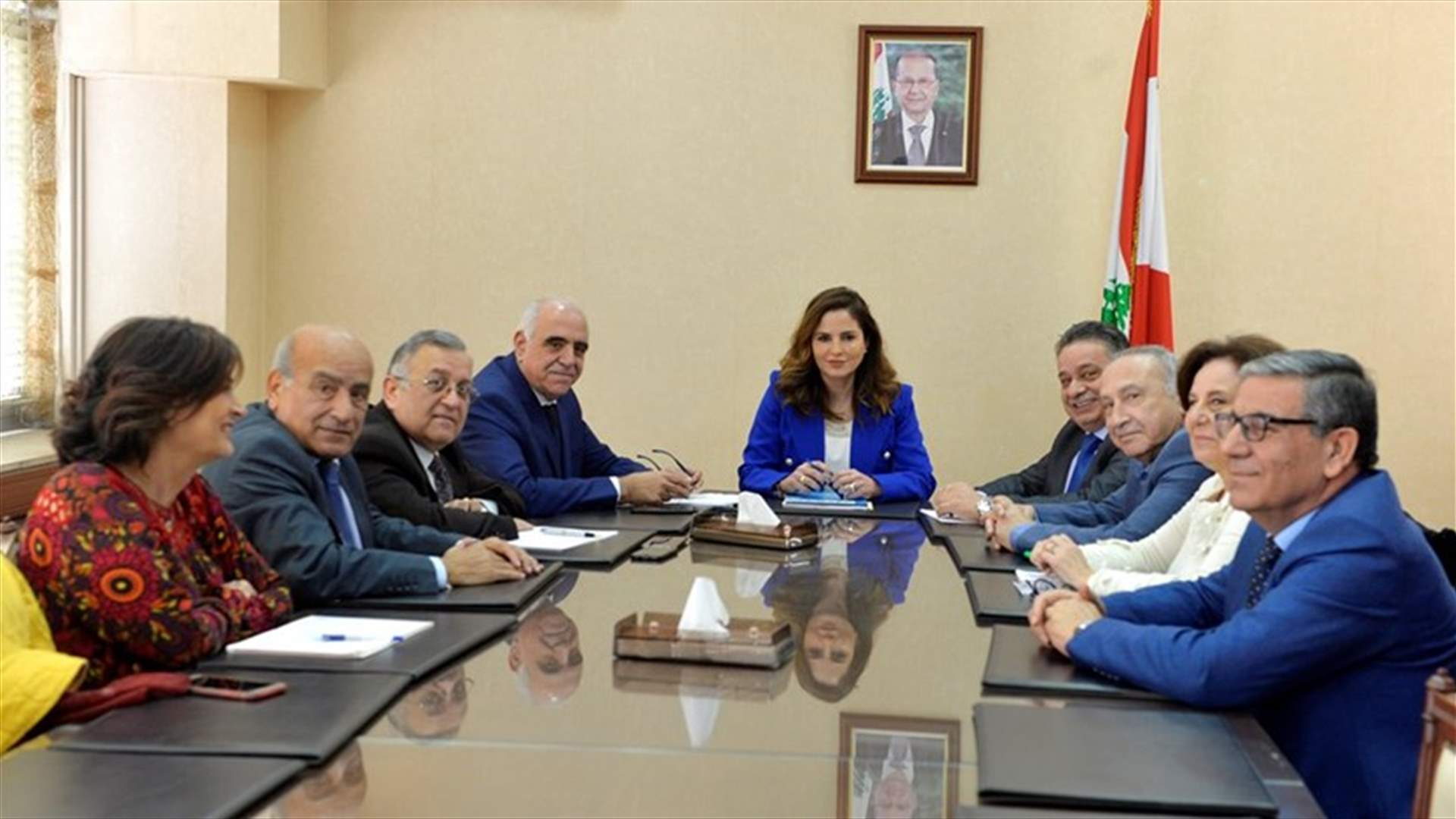 وزيرة الاعلام ناقشت مع وفد نقابة المحررين تطوير قوانين القطاع