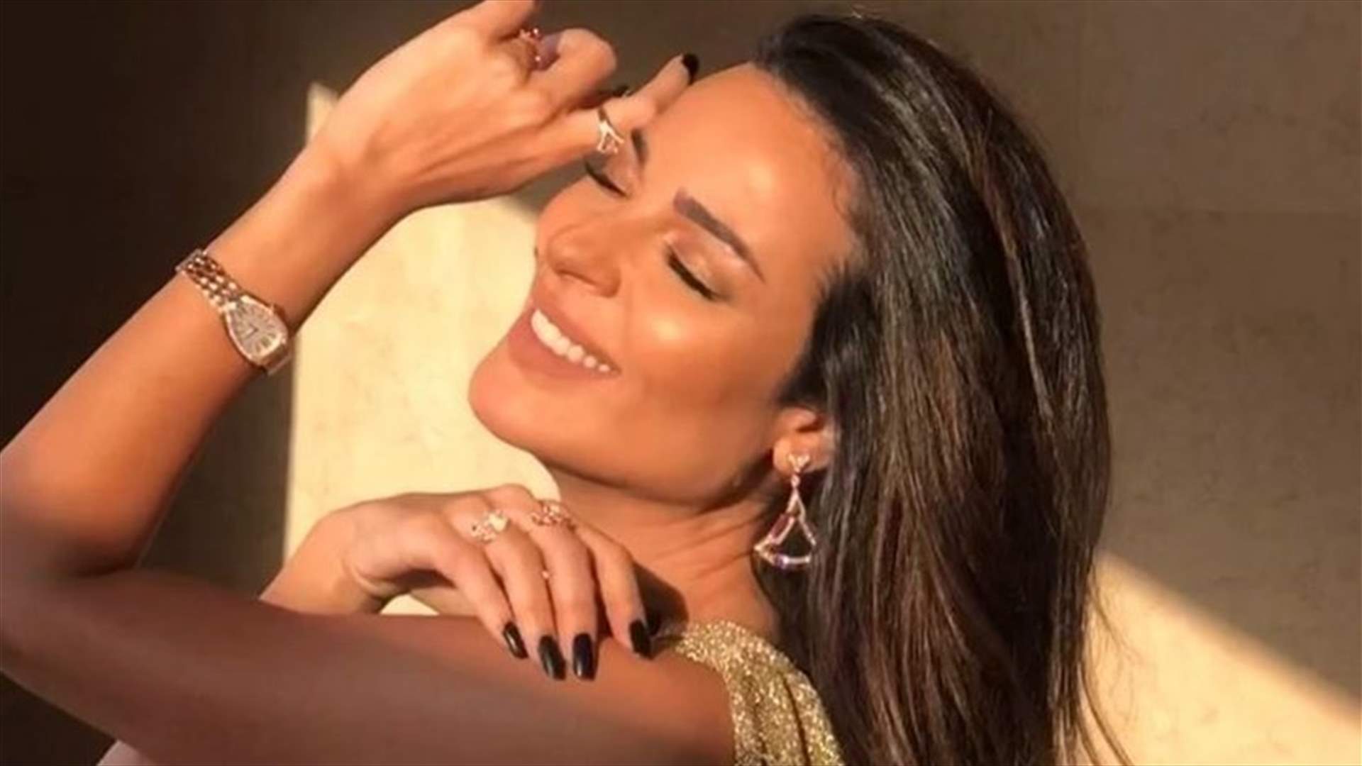 نادين نسيب نجيم ترقص مع ابنها بعفوية في عيد ميلادها... على وقع أغنيتها المفضلة (فيديو)