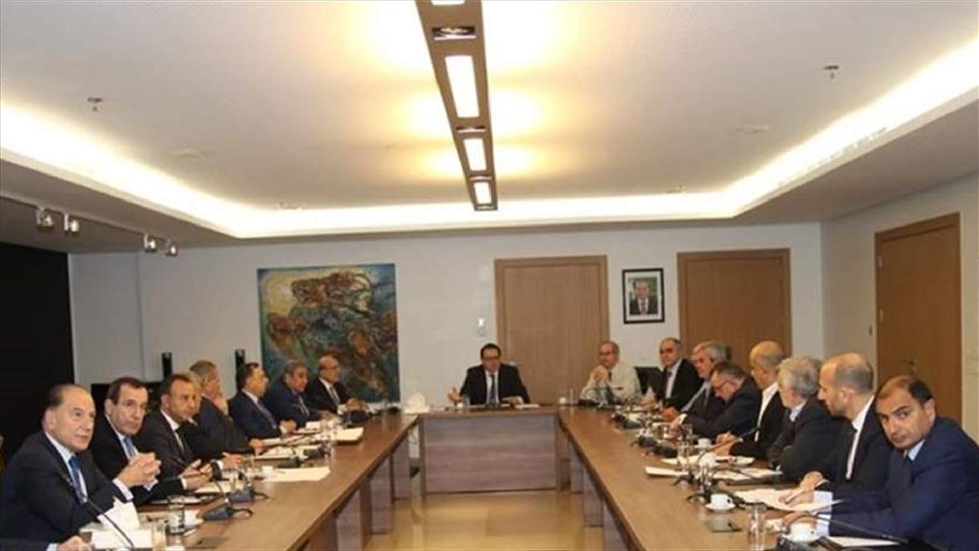 الهيئات الاقتصادية تعرض خطتها لمواجهة الأزمة...