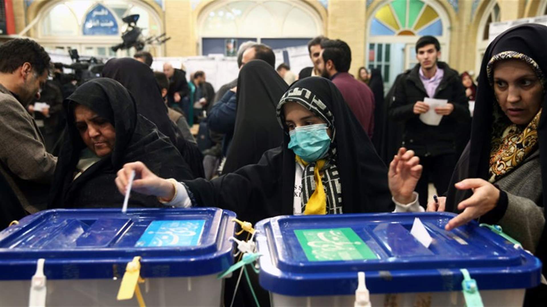 إغلاق صناديق الاقتراع في الانتخابات الإيرانية
