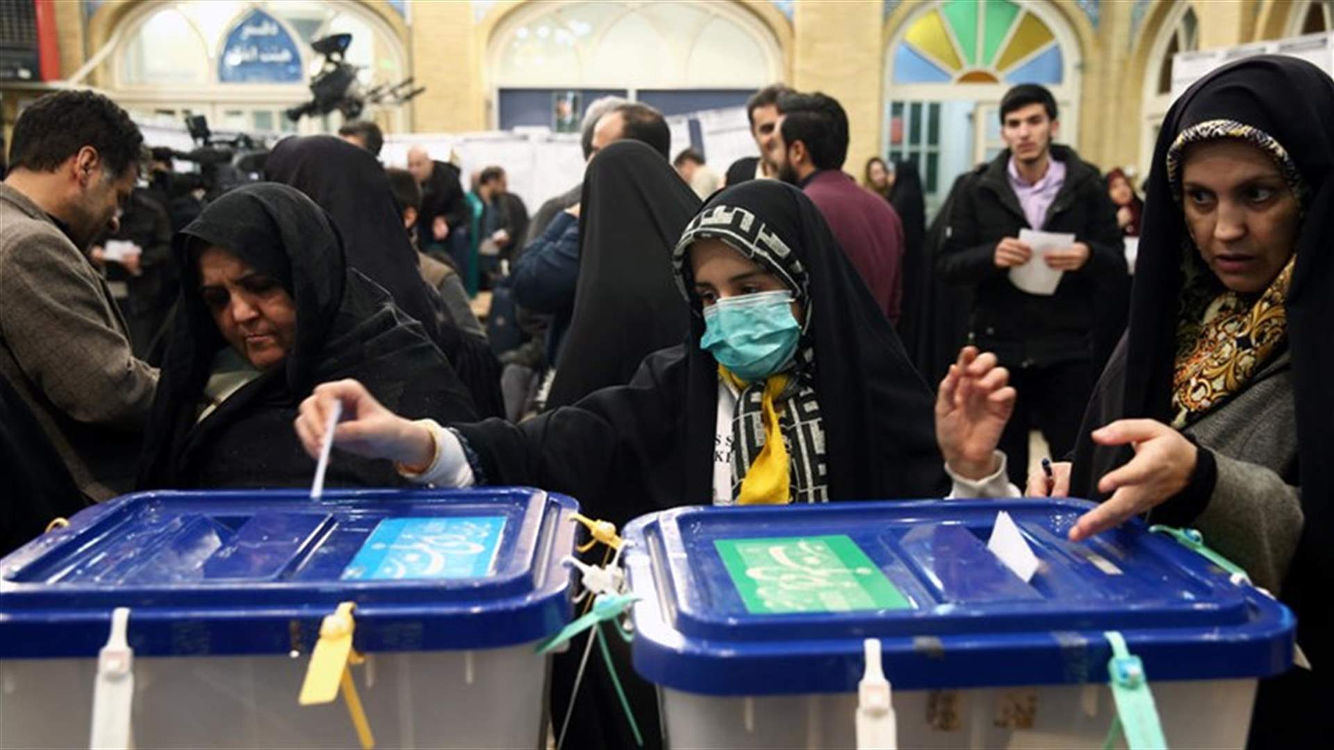 إيران تعلن أن نسبة المشاركة في الانتخابات التشريعية بلغت نحو 42%