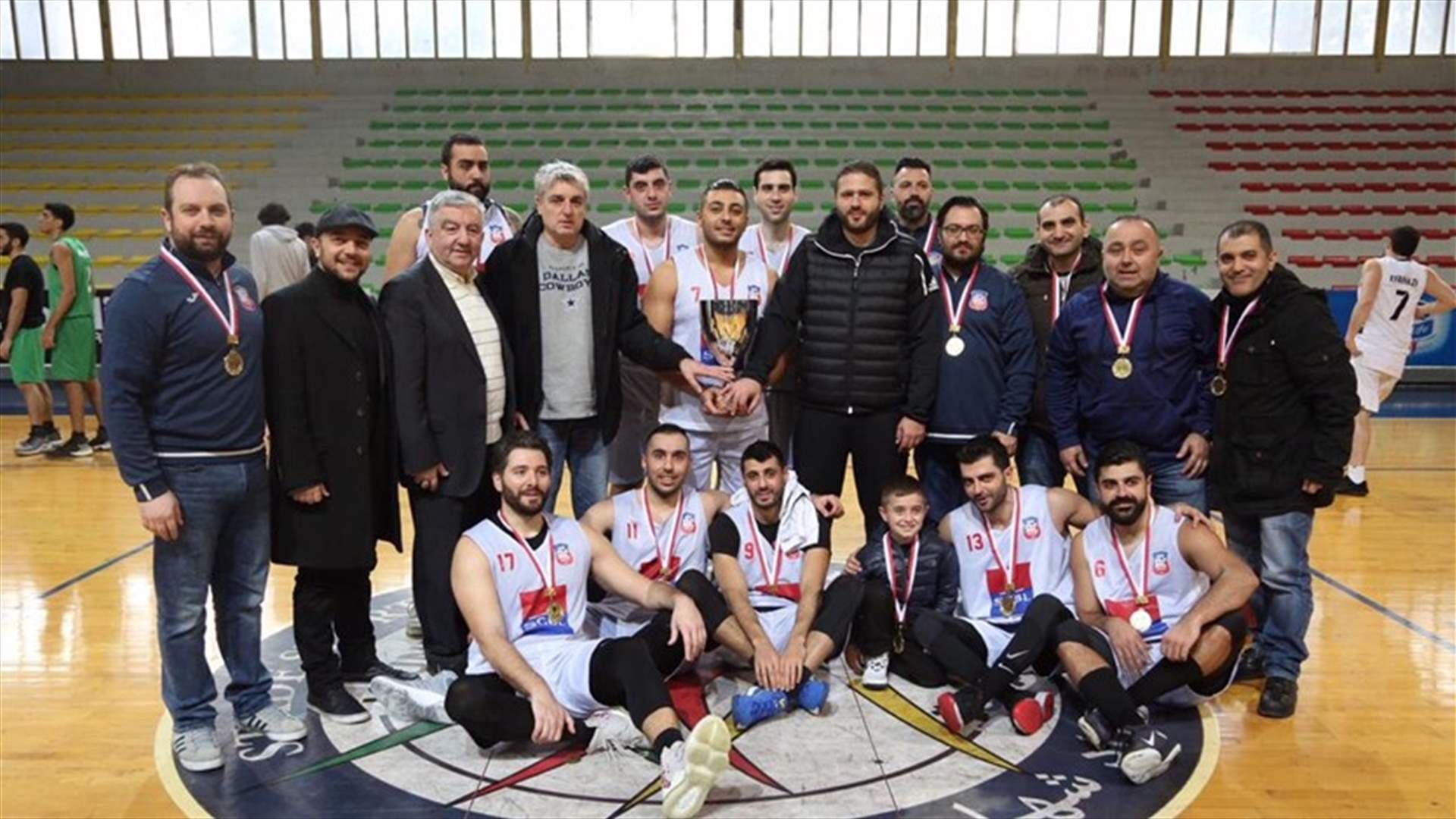 الأنترانيك انطلياس بطلاً للدرجة الرابعة في كرة السلة
