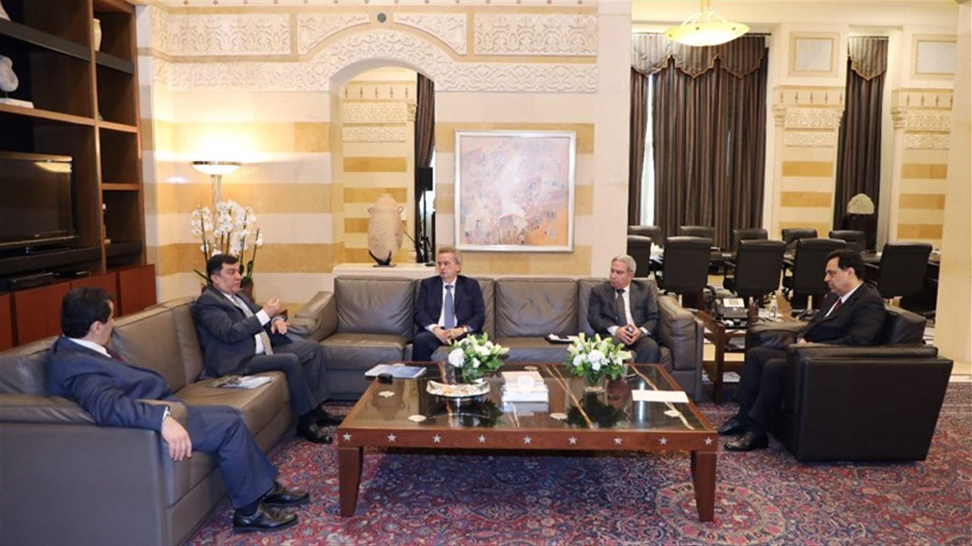 هذا ما تبلّغه دياب من رئيس مجلس ادارة شركة MEA بشأن تذاكر السفر