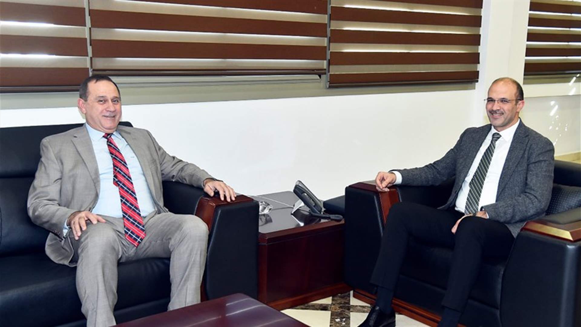 وزيرا الصحة والصناعة عرضا تفعيل التعاون في صناعة الدواء وسلامة الغذاء