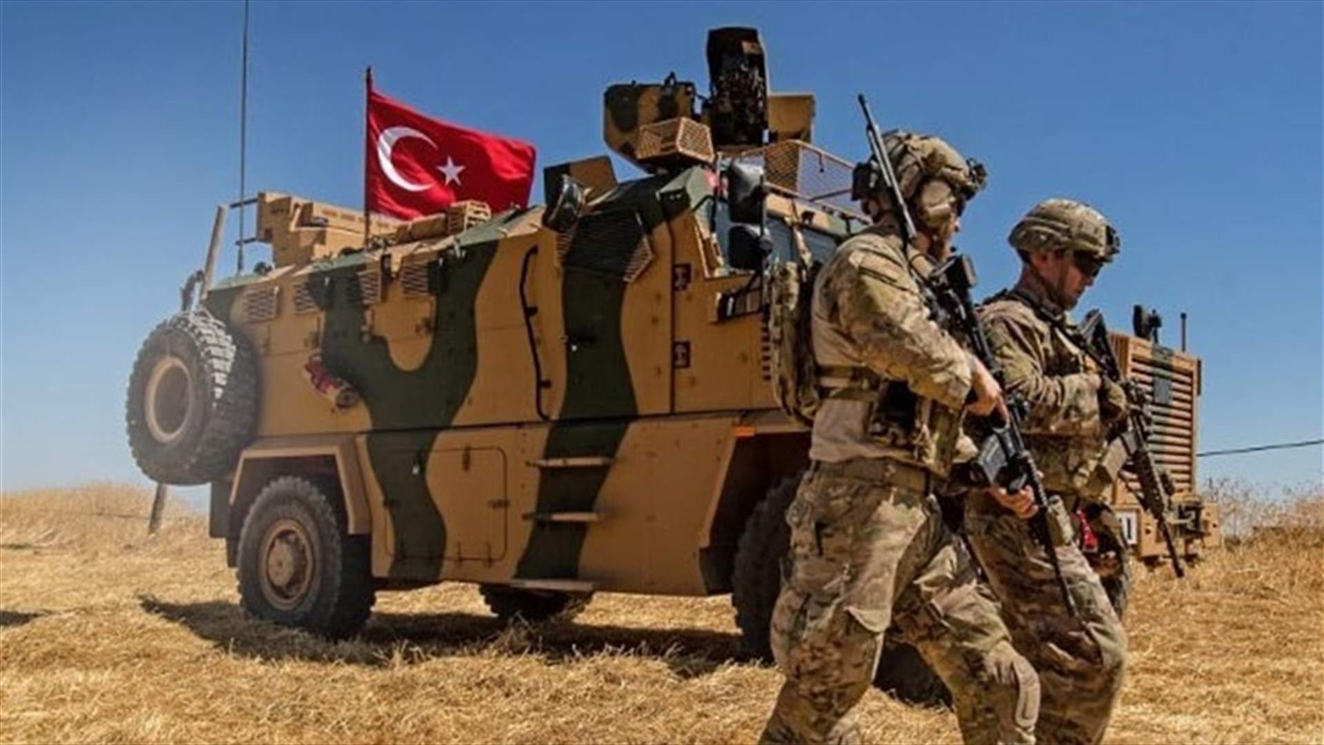 تركيا: مقتل جنديين في ضربة جوية في إدلب بسوريا