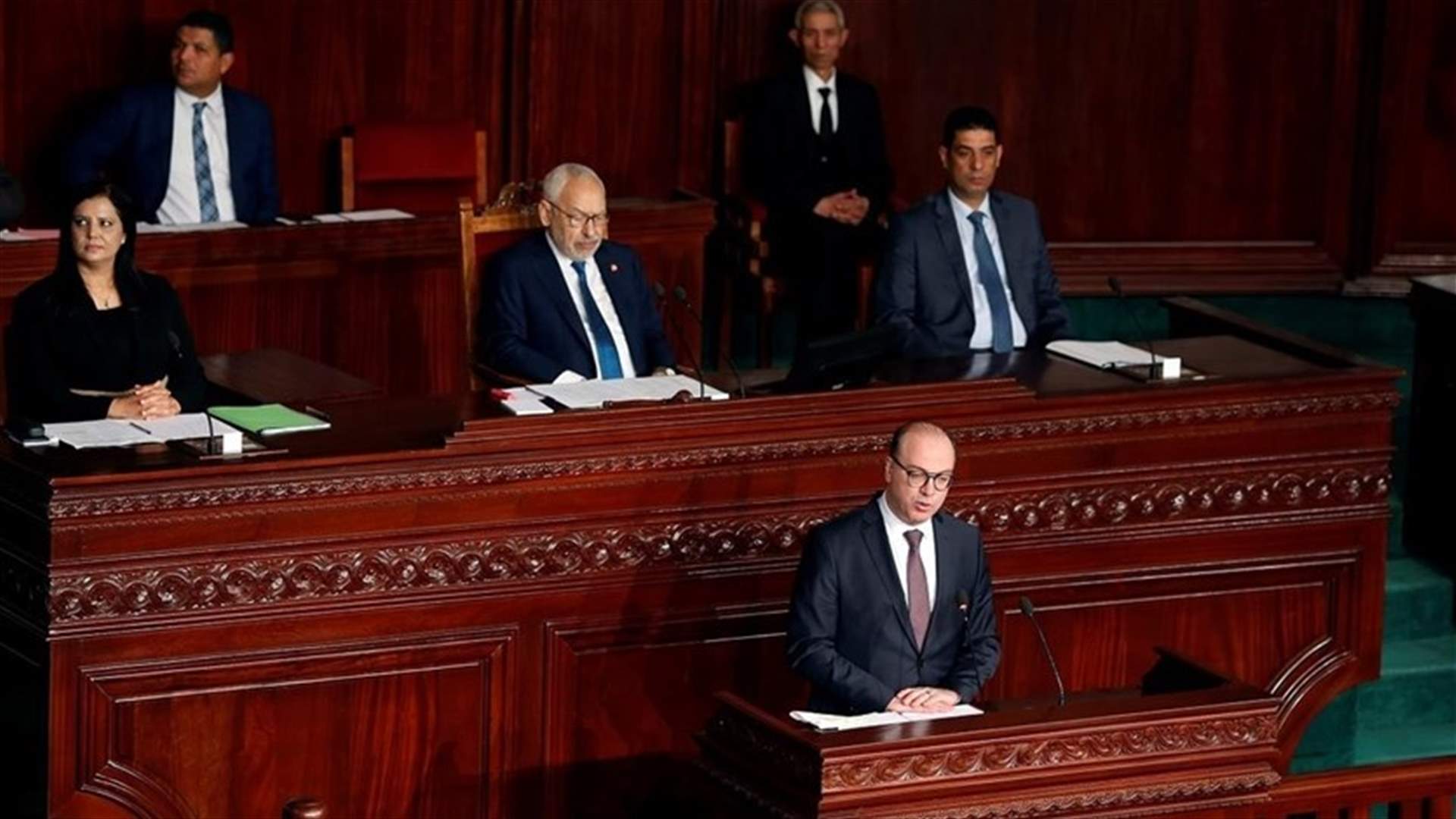البرلمان التونسي يمنح حكومة إلياس الفخفاخ الثقة