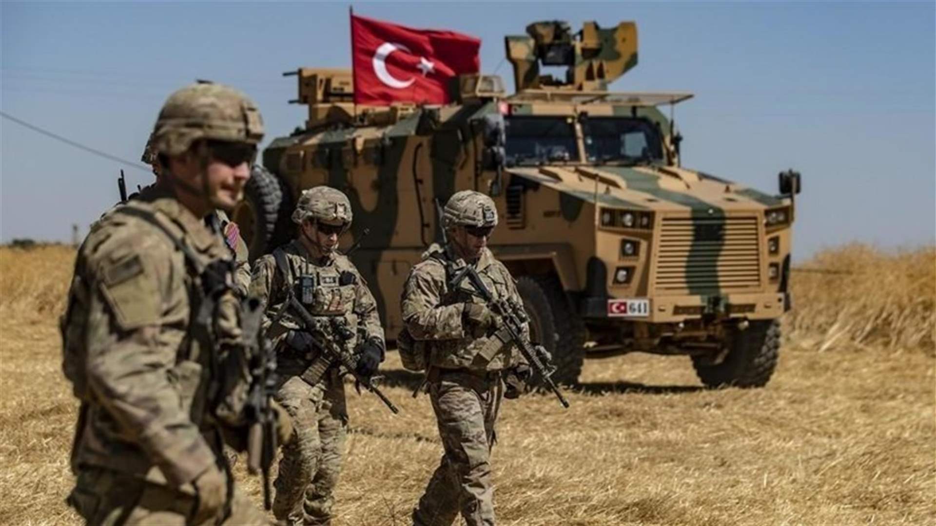 الجيش التركي يرد بالمدفعية على &quot;كل الأهداف المعروفة&quot; التابعة للحكومة السورية