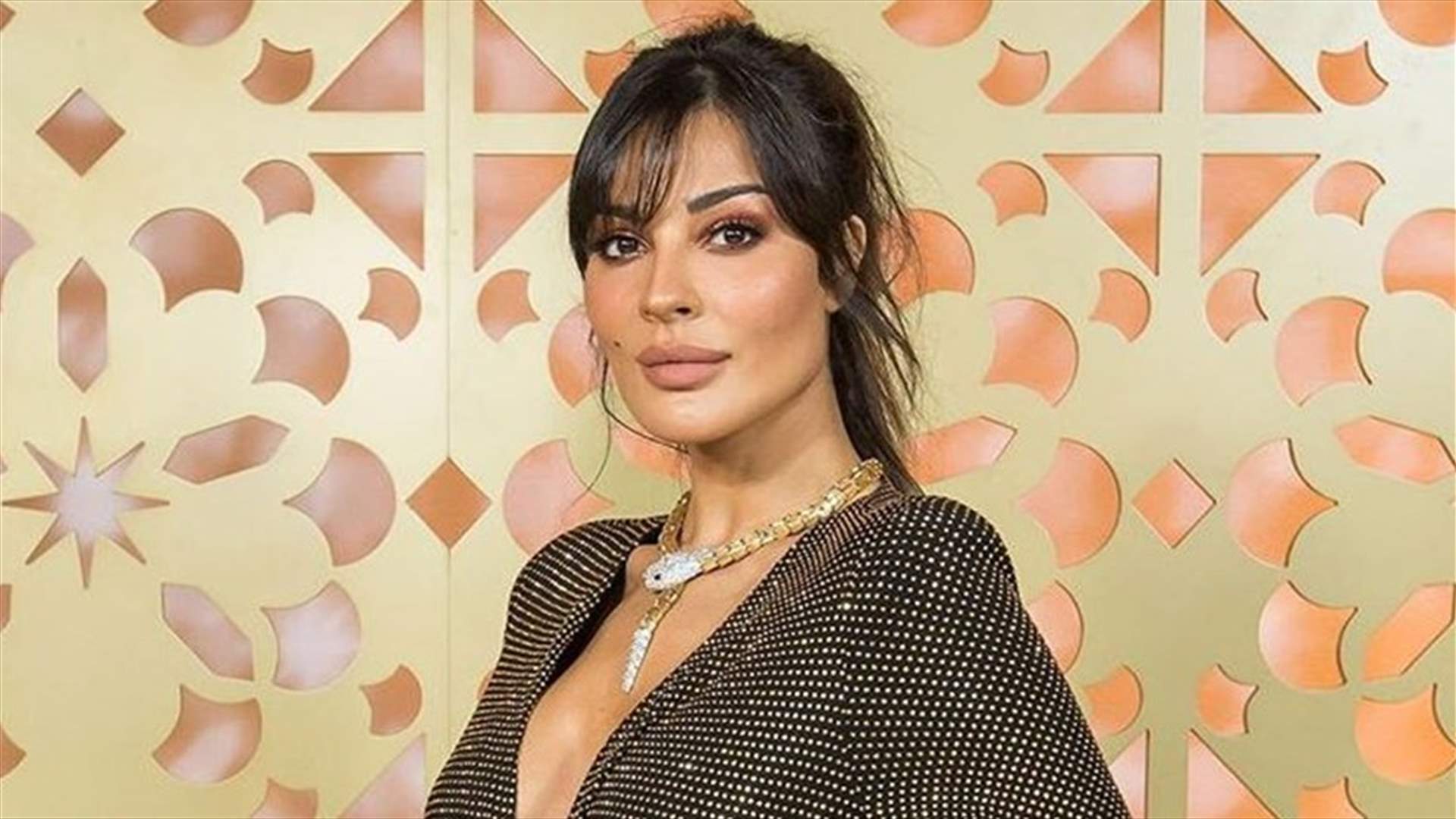 إبنة نادين نسيب نجيم كبرت بسرعة.. شقراء ورثت أناقتها من والدتها (صور)