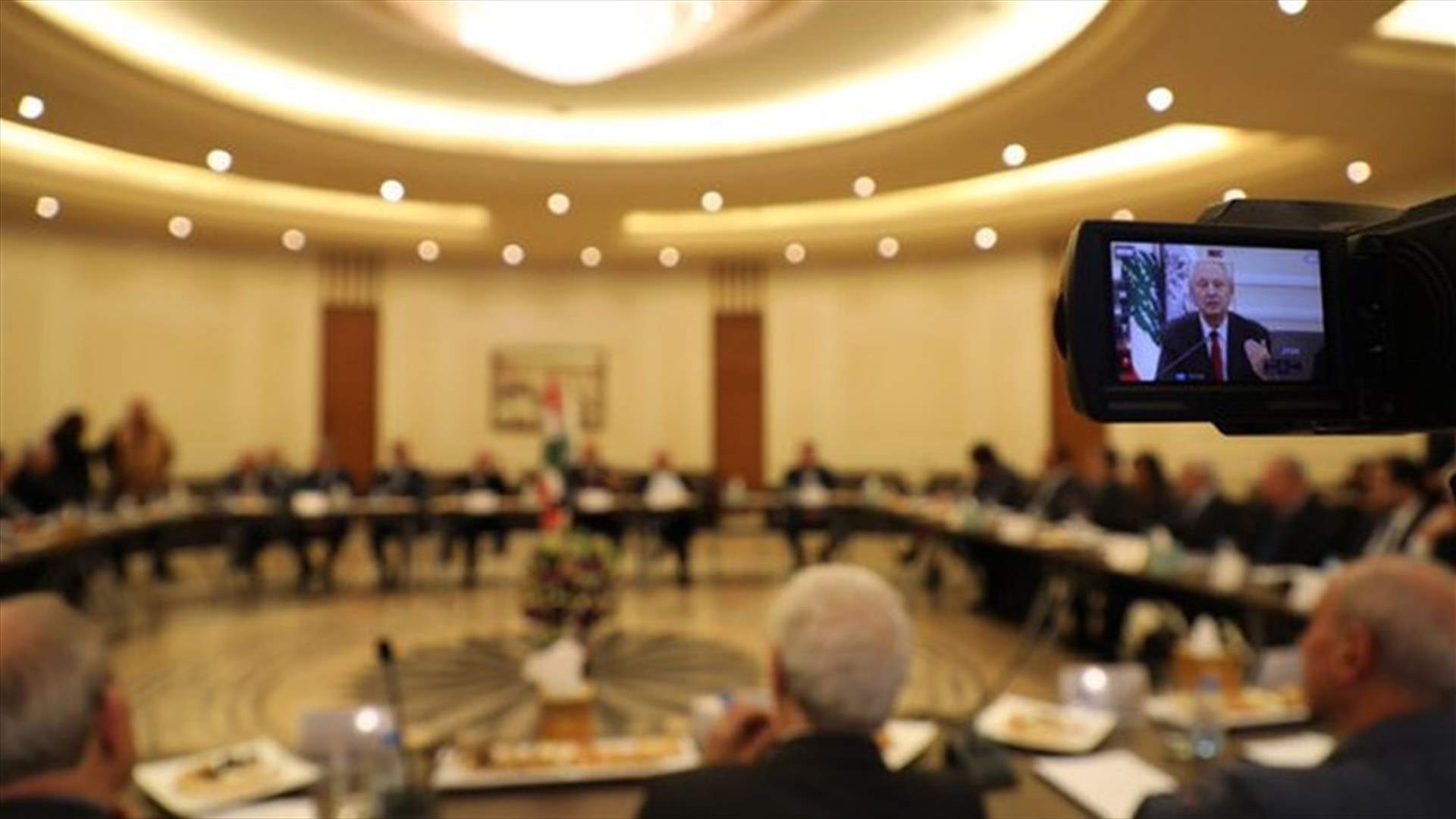 الصفدي يقترح مشاريع لتحريك العجلة الاقتصادية ومحاربة البطالة