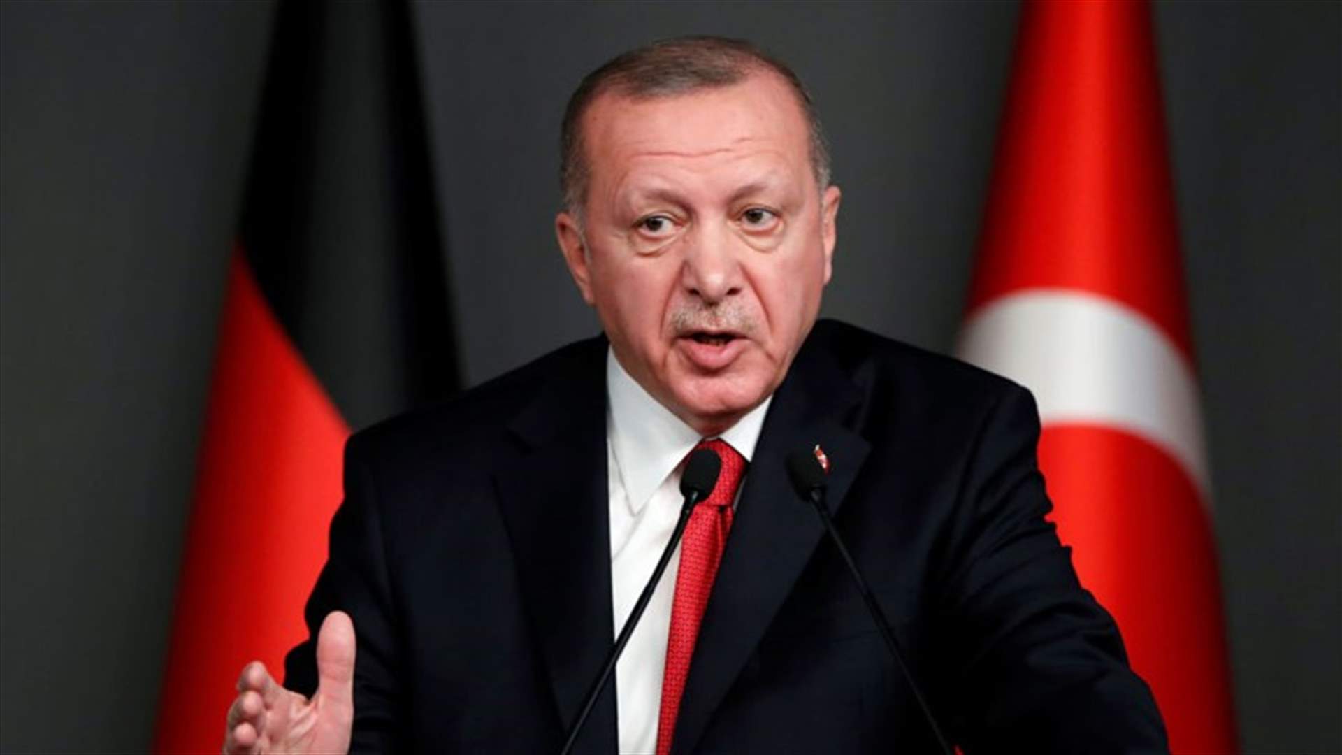 اردوغان يطلب من بوتين "التنحي جانبا في سوريا"
